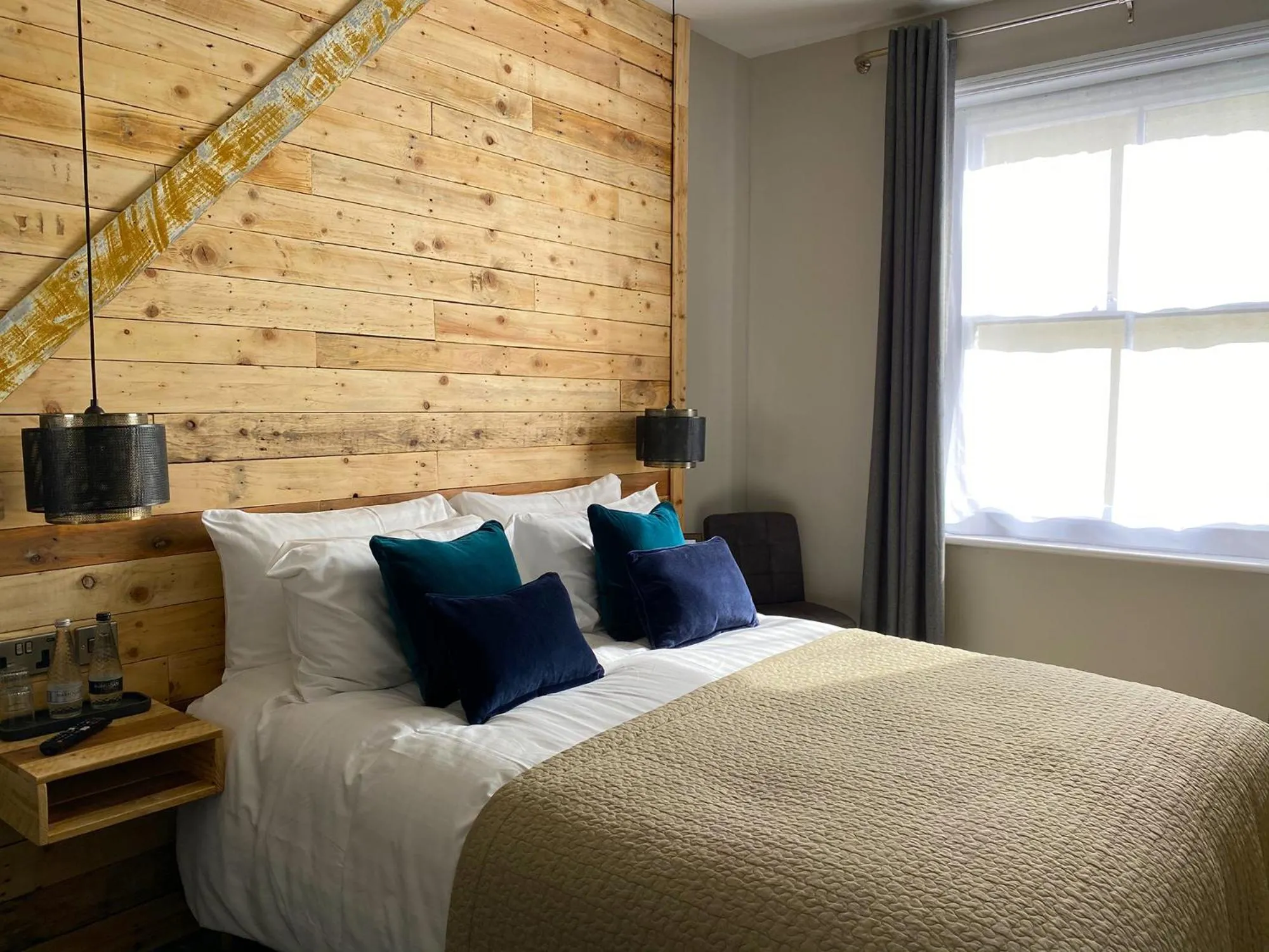 Bedroom, Bed in The Southern Belle