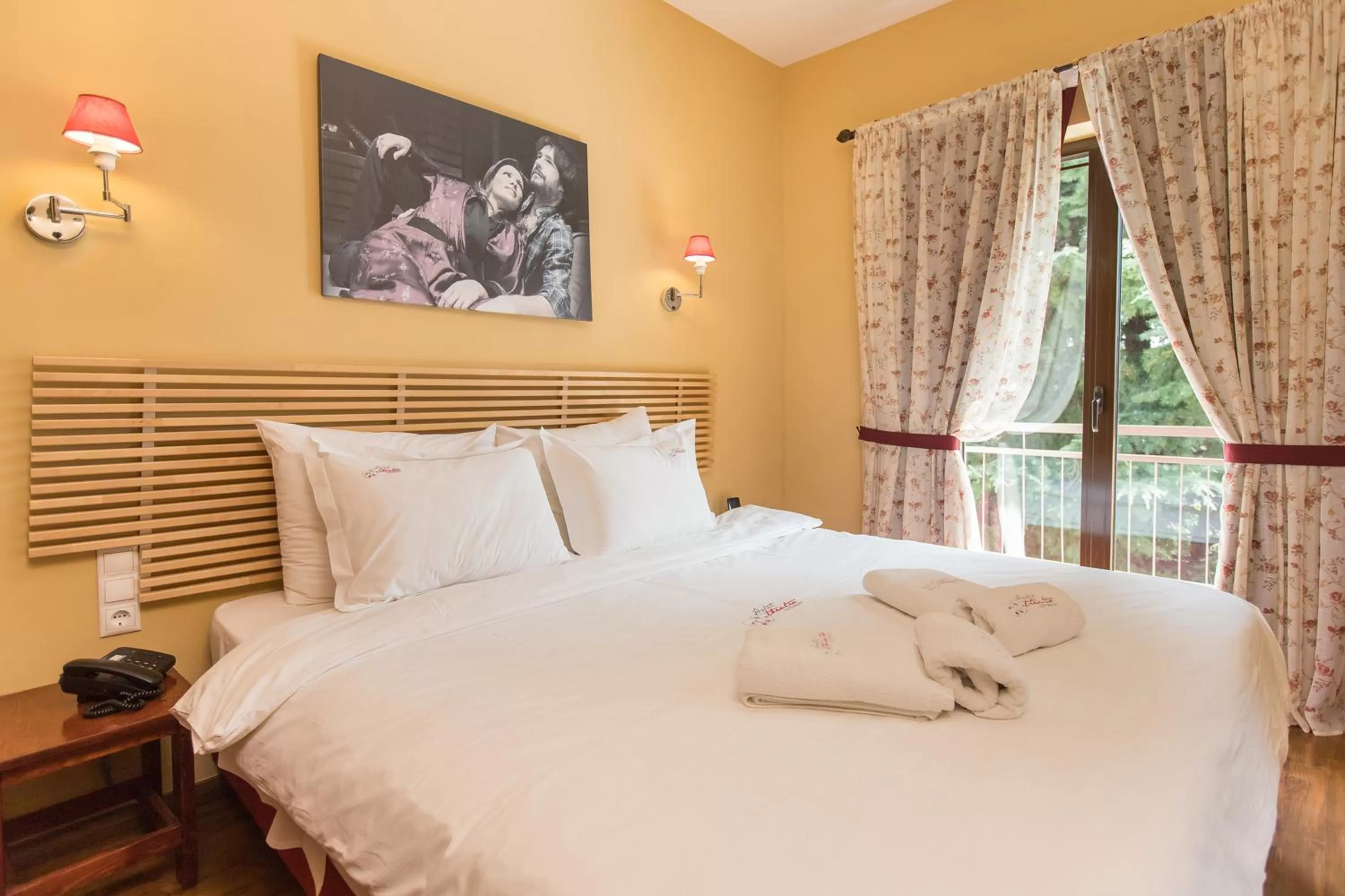 Bedroom, Bed in Theatro Hotel Odysseon