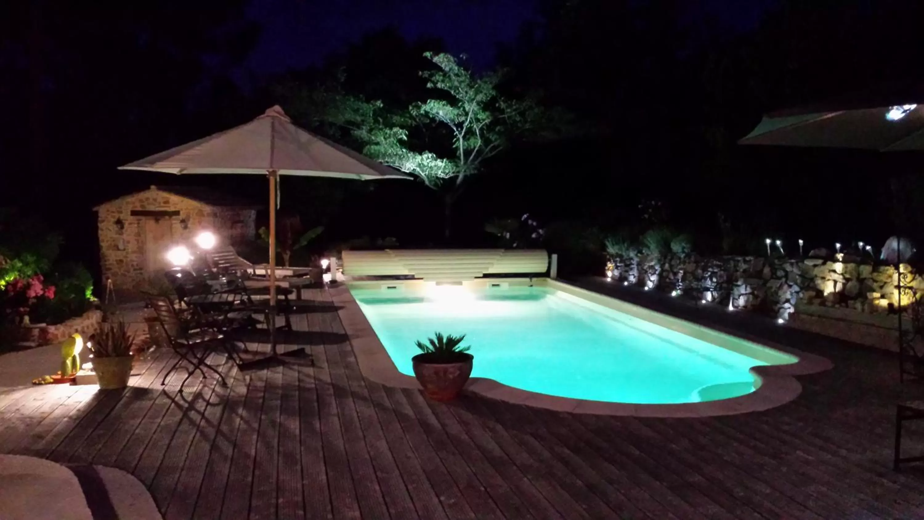 Swimming pool in Le Jardin des Selves