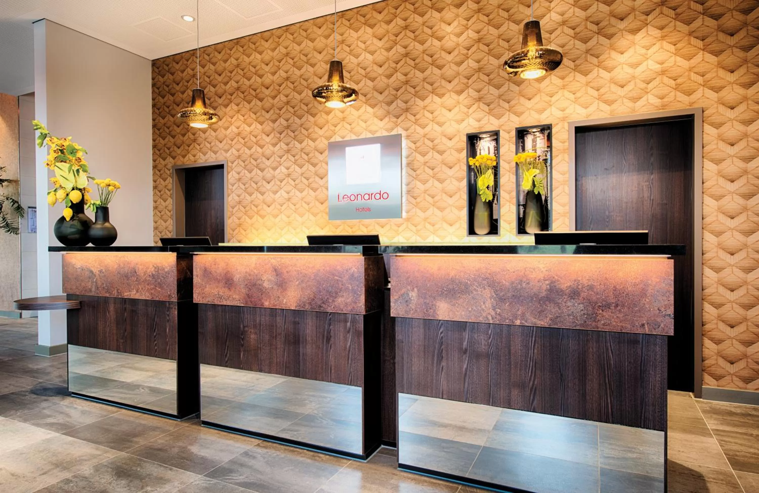 Lobby or reception in Leonardo Royal Hotel Ulm