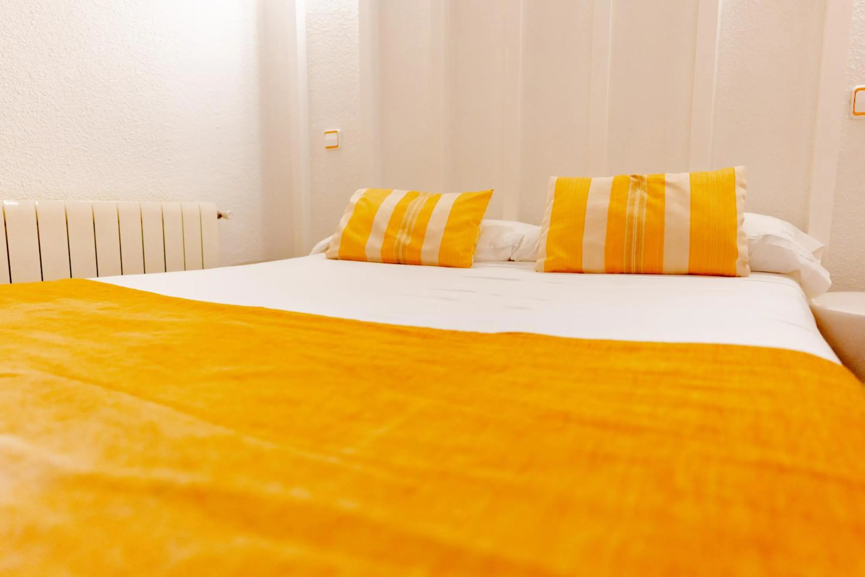 Bedroom, Bed in Hostal Josefina-Gran Vía