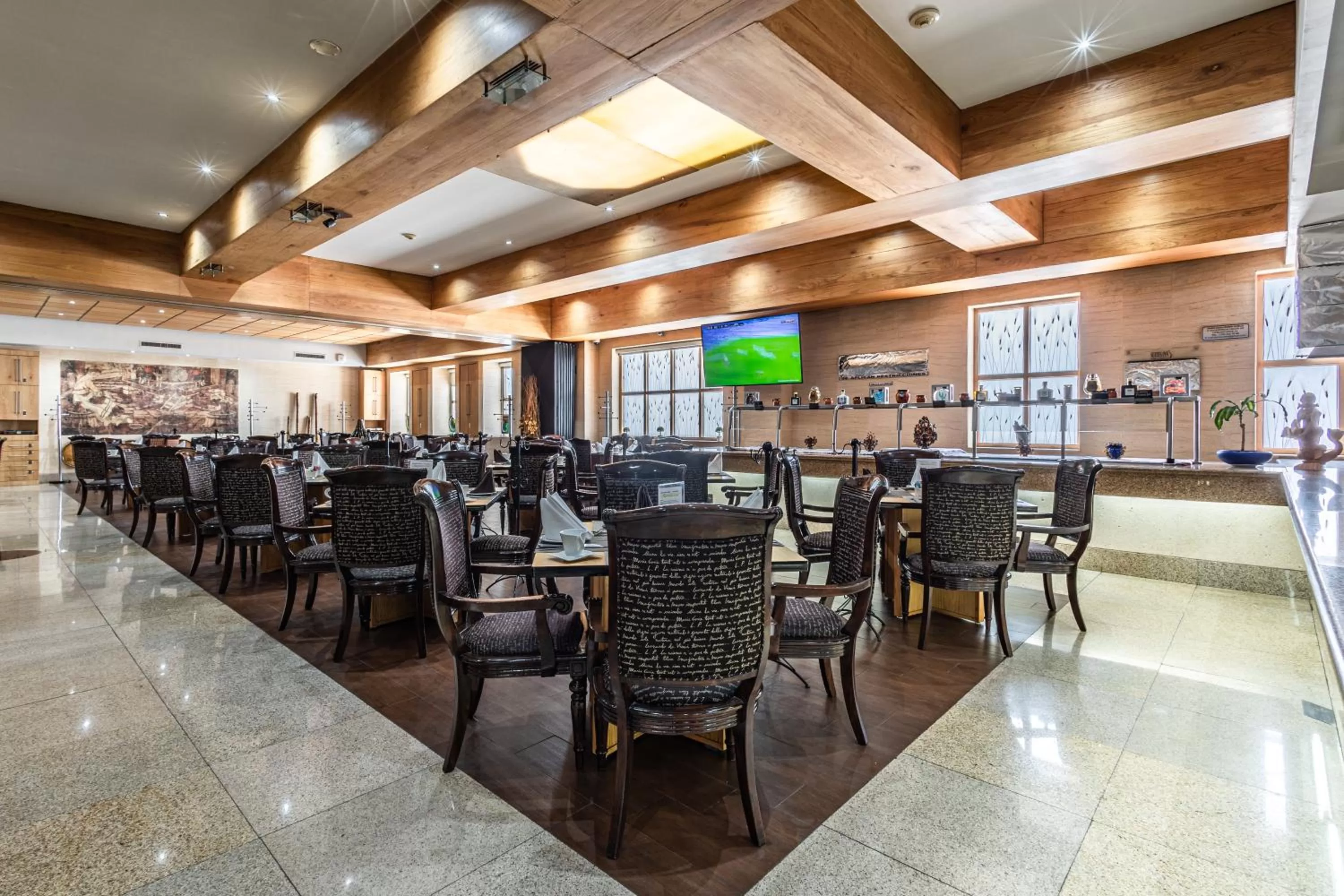 Restaurant/places to eat in Suites Inn la Muralla Hotel & Spa