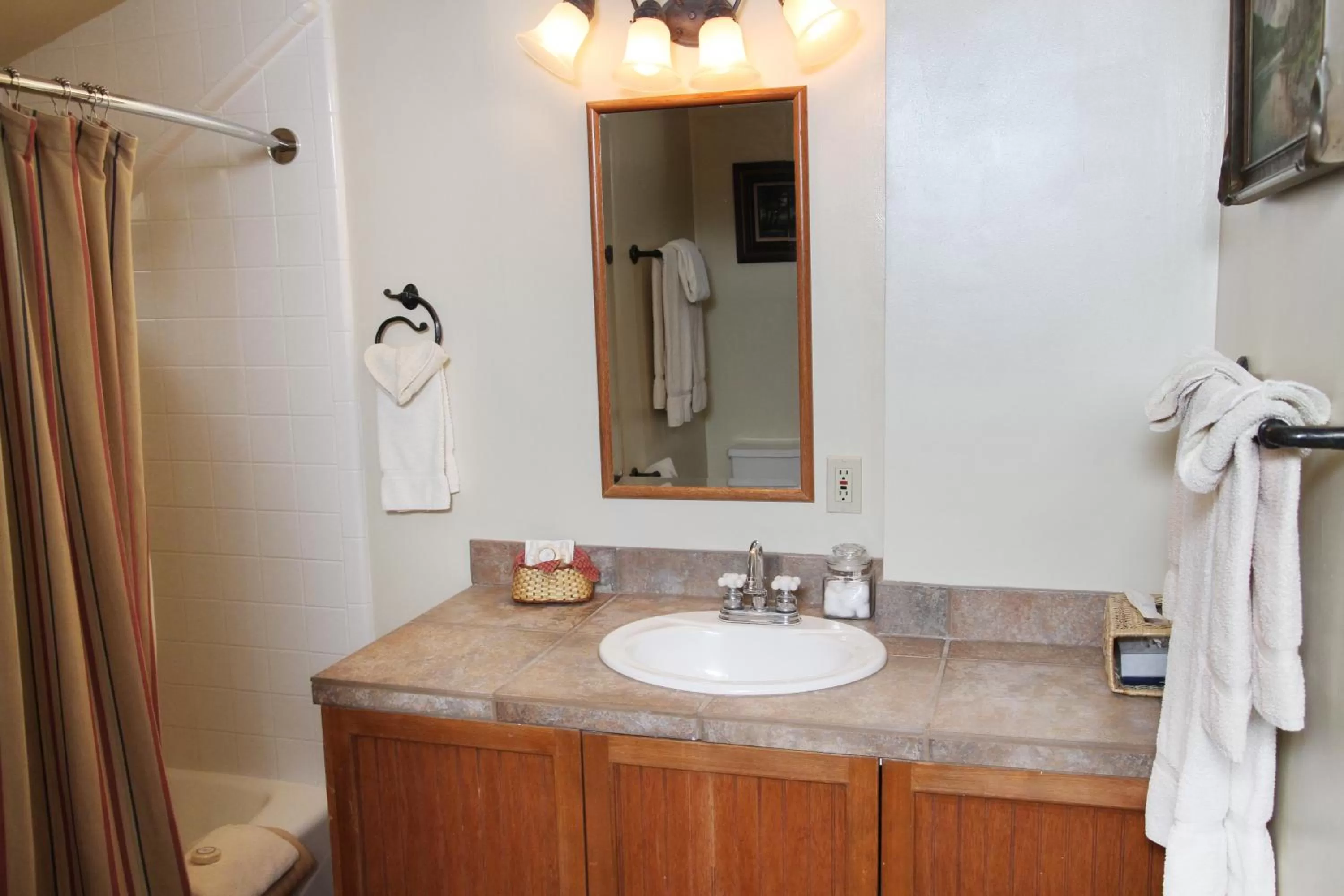Bathroom in Weasku Inn