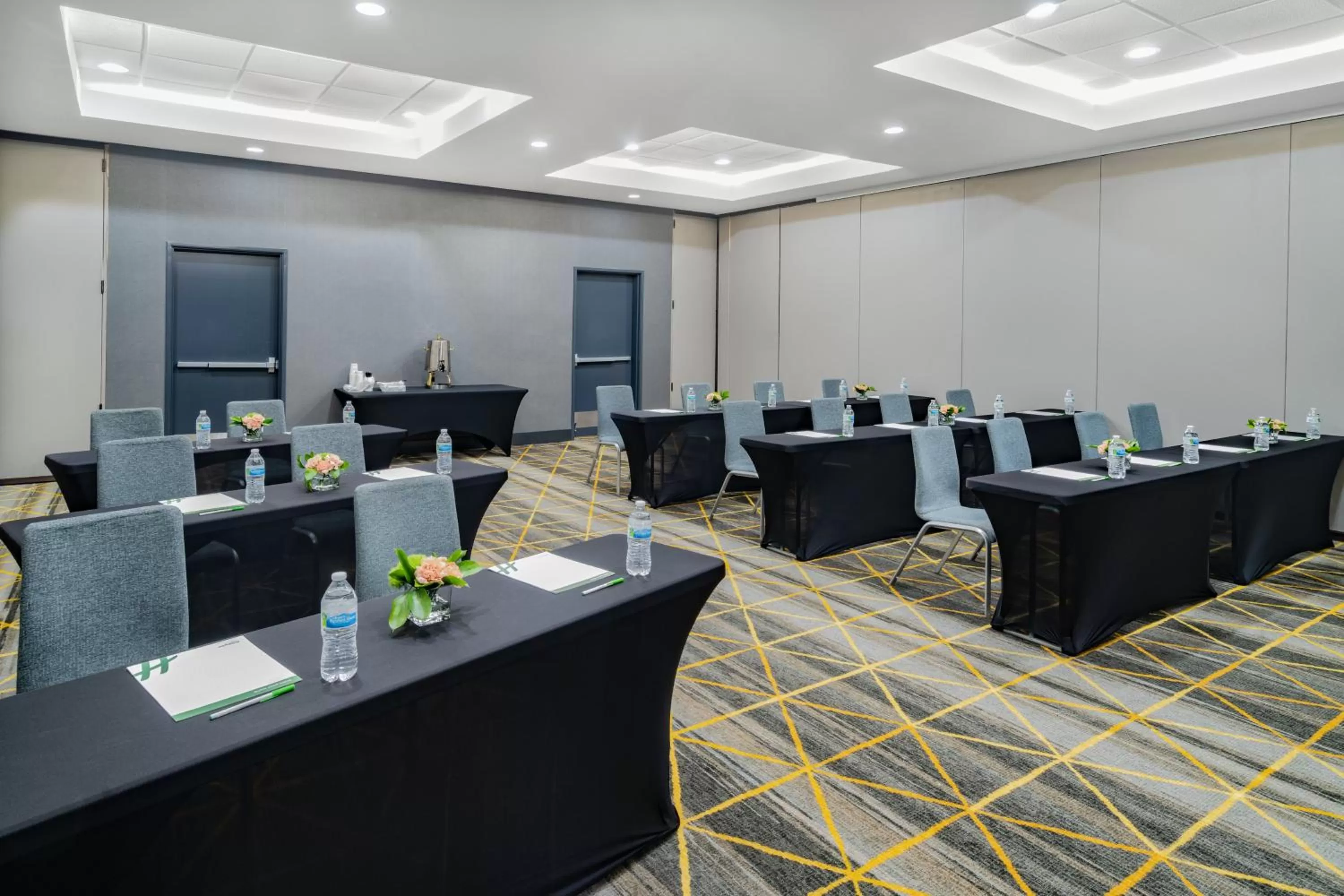 Meeting/conference room in Holiday Inn Southaven Central - Memphis by IHG
