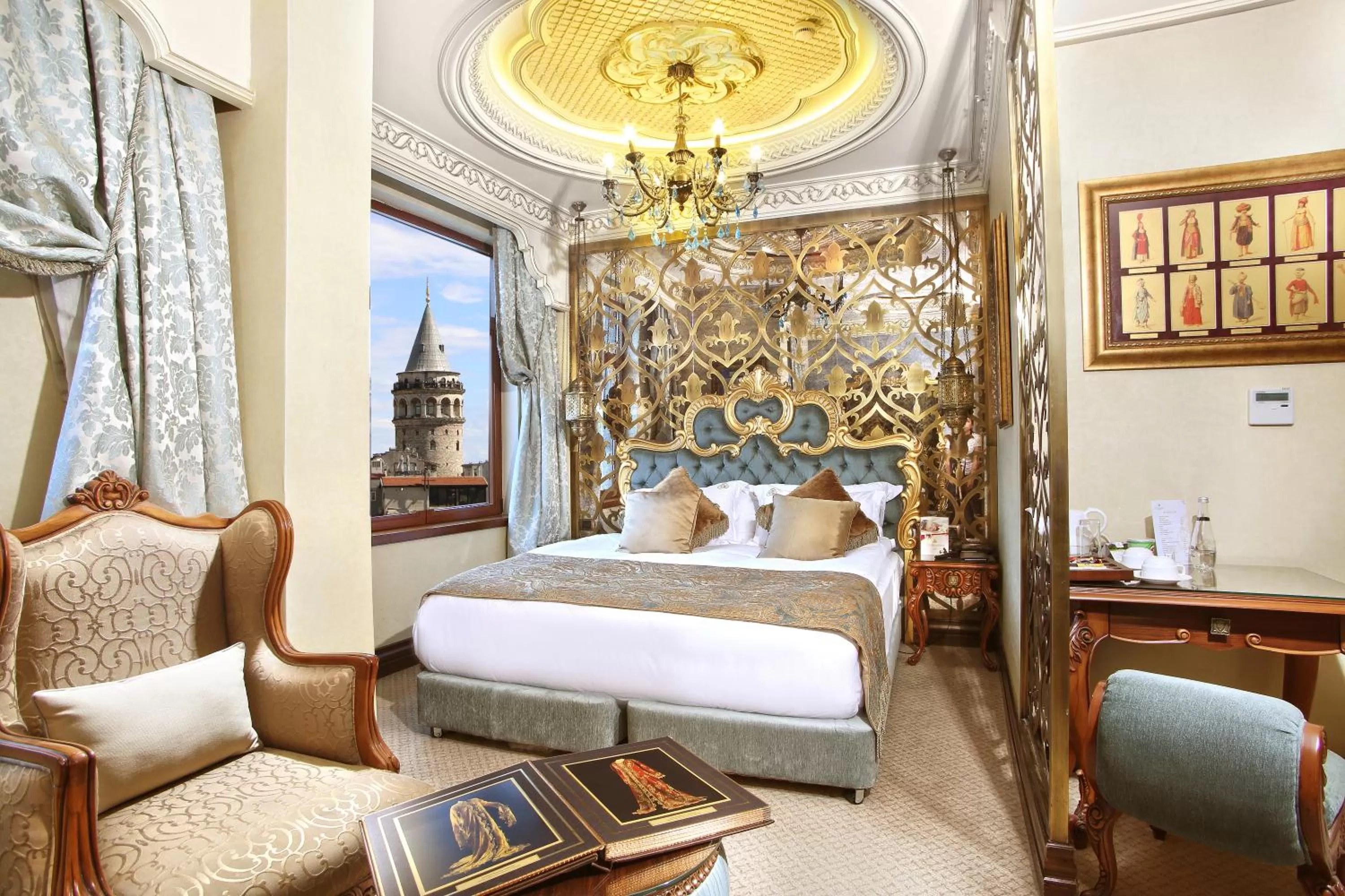 Photo of the whole room, Bed in Daru Sultan Hotels Galata