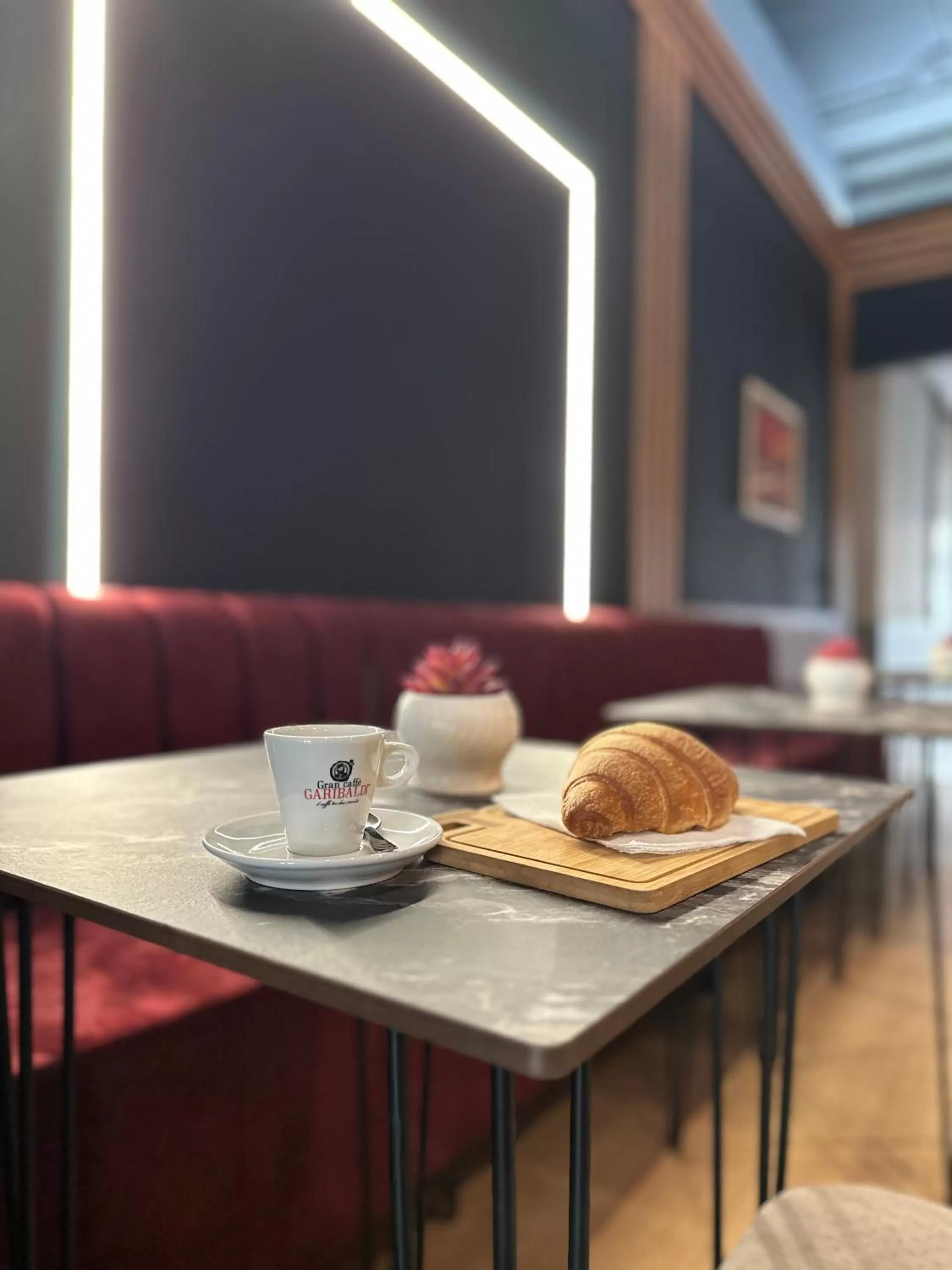 Breakfast in Hotel Colis