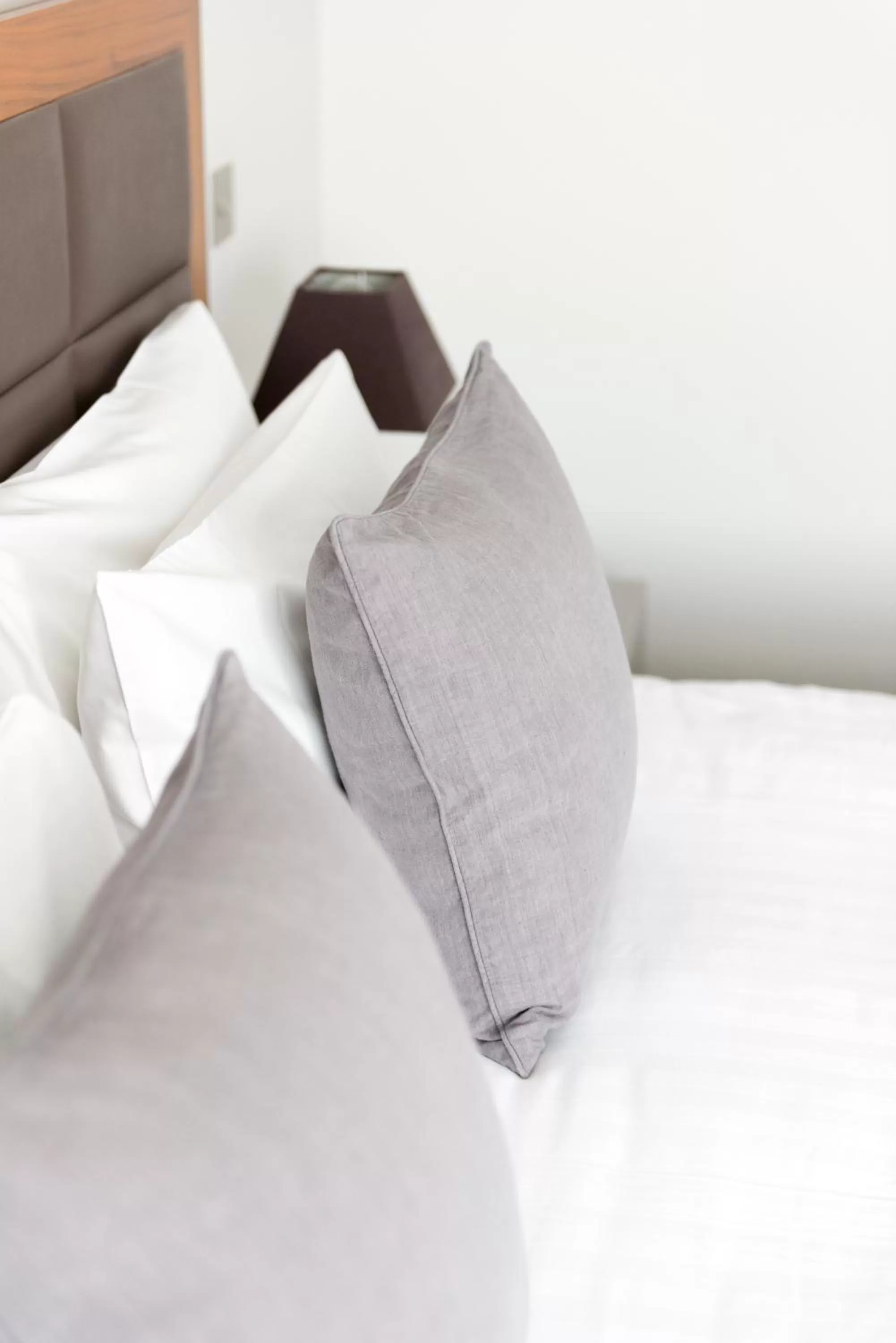 Bed in Best Western Red Lion Hotel