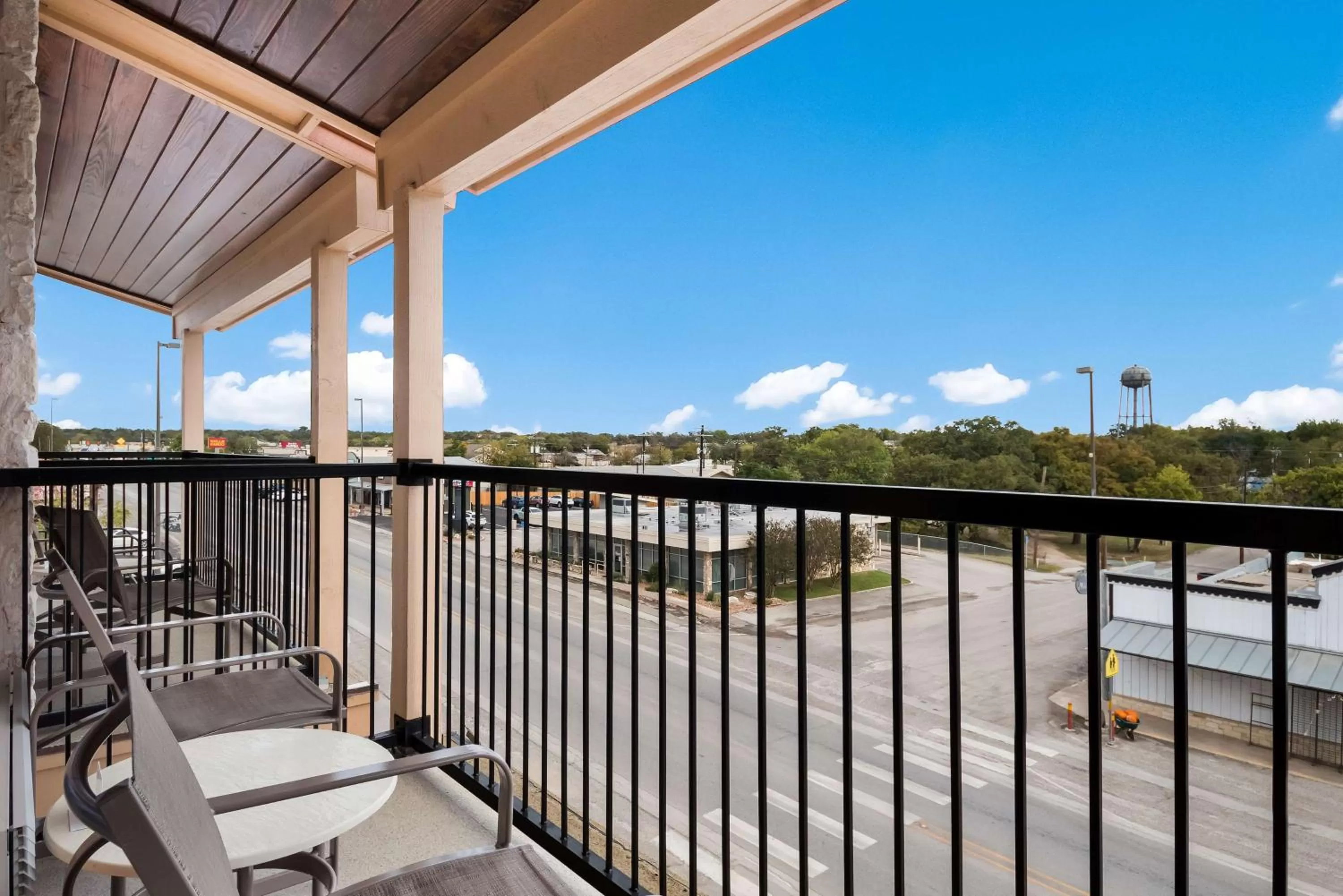 Photo of the whole room in Best Western Bandera Suites & Saloon