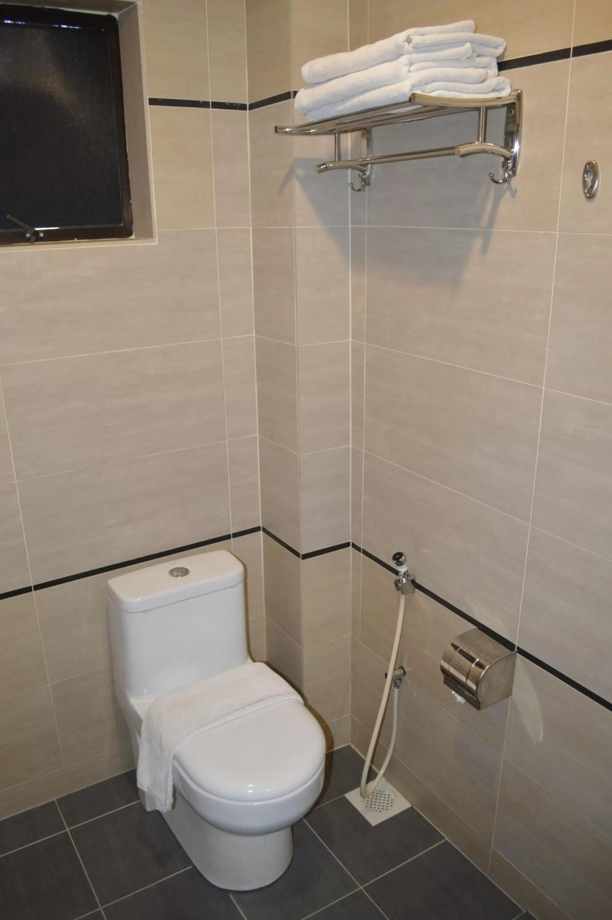 Deluxe Triple Room in K Garden Hotel (BS)