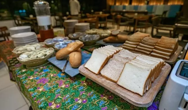 Breakfast in Crystal Crown Hotel JB