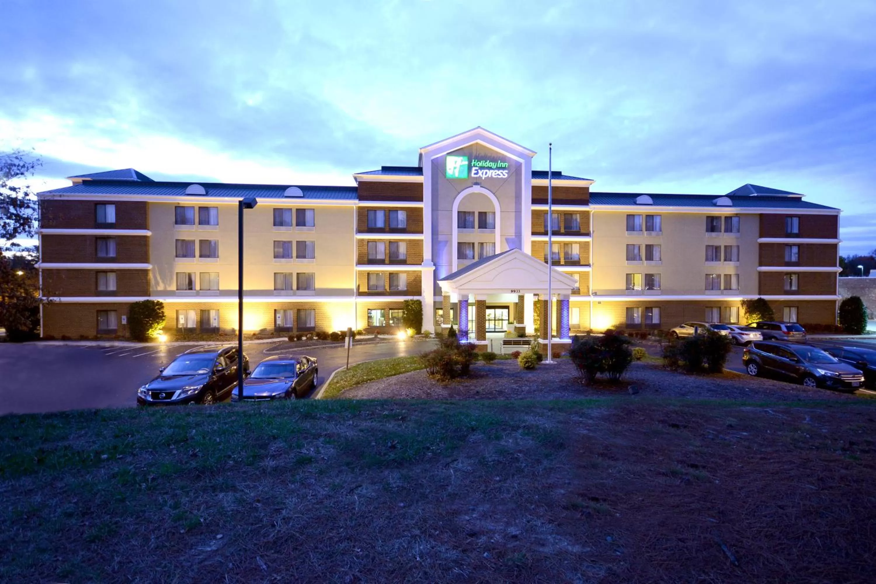 Property building in Holiday Inn Express Richmond I-64 Short Pump Area by IHG
