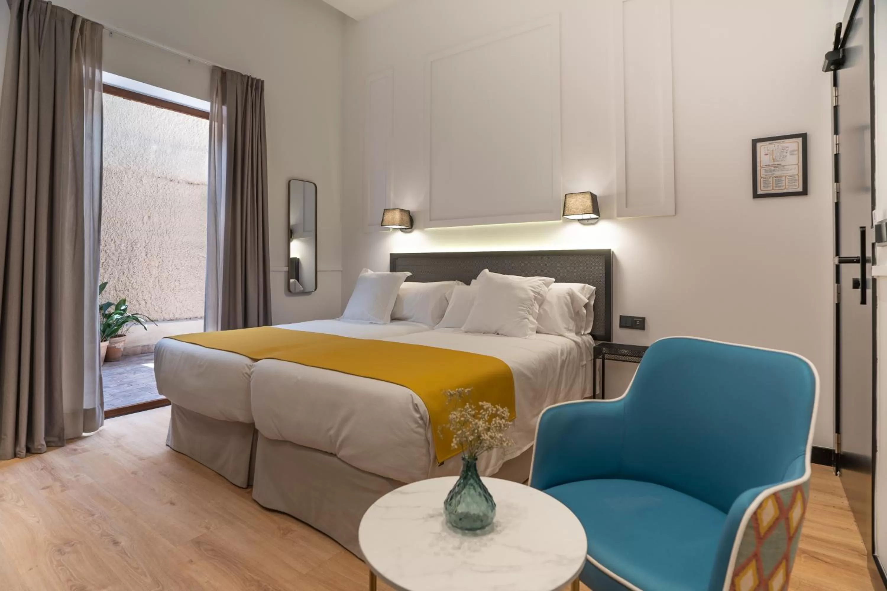 Decorative detail, Bed in Hotel Boutique Puerta de las Granadas