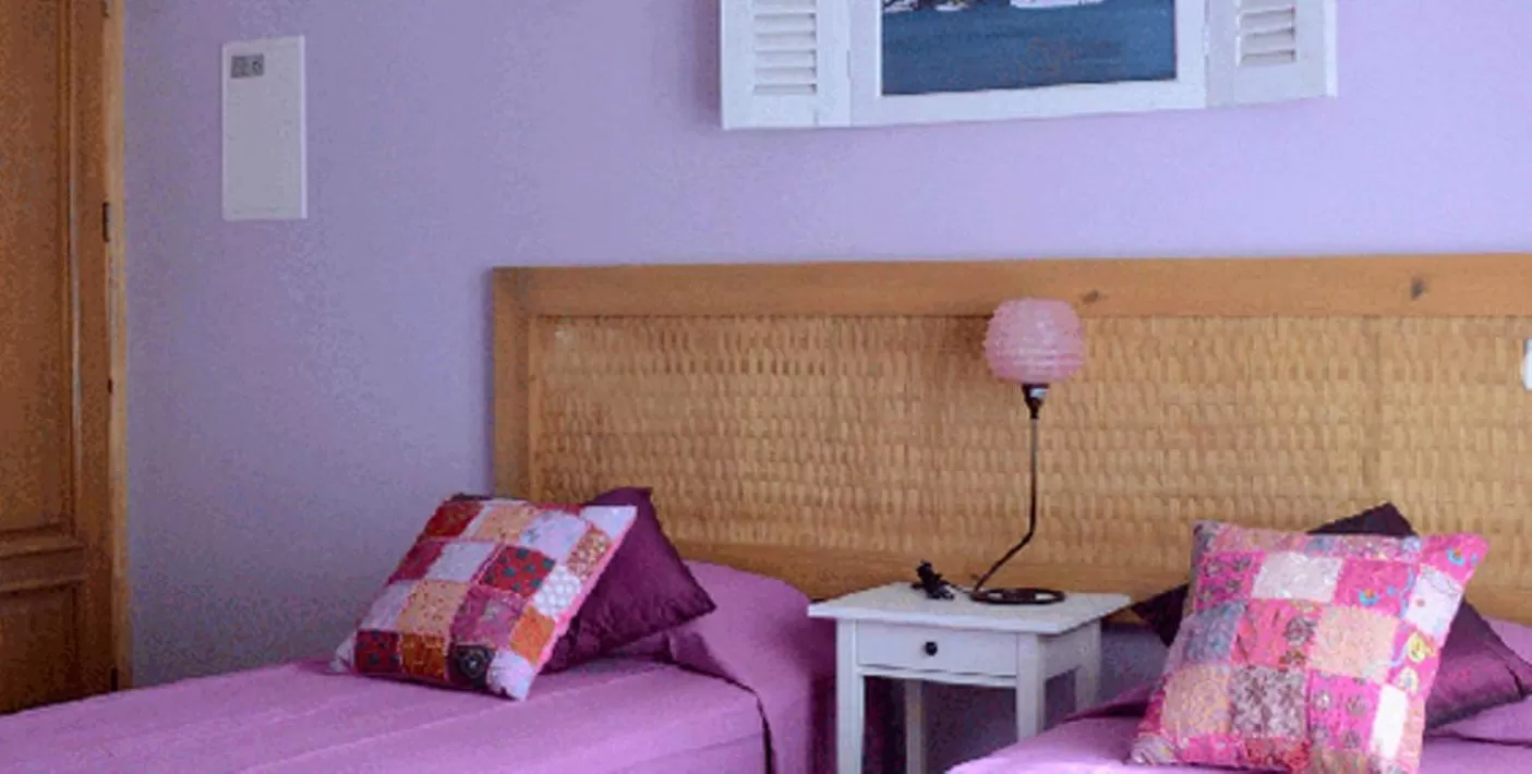 Photo of the whole room, Bed in Kira's Boutique Hotel