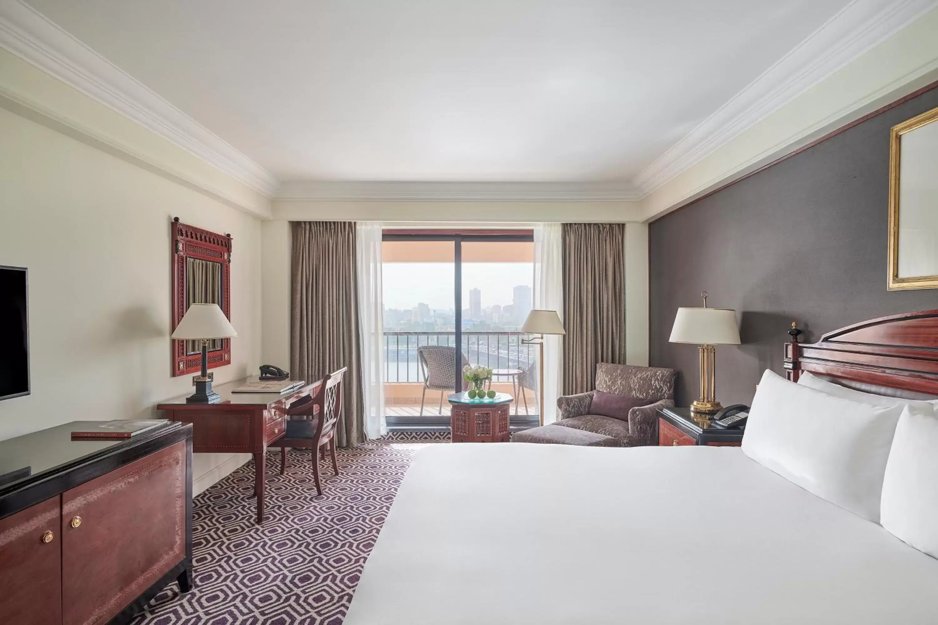 Classic Room With River View in InterContinental Cairo Semiramis by IHG Classic Room With River View in InterContinental Cairo Semiramis by IHG