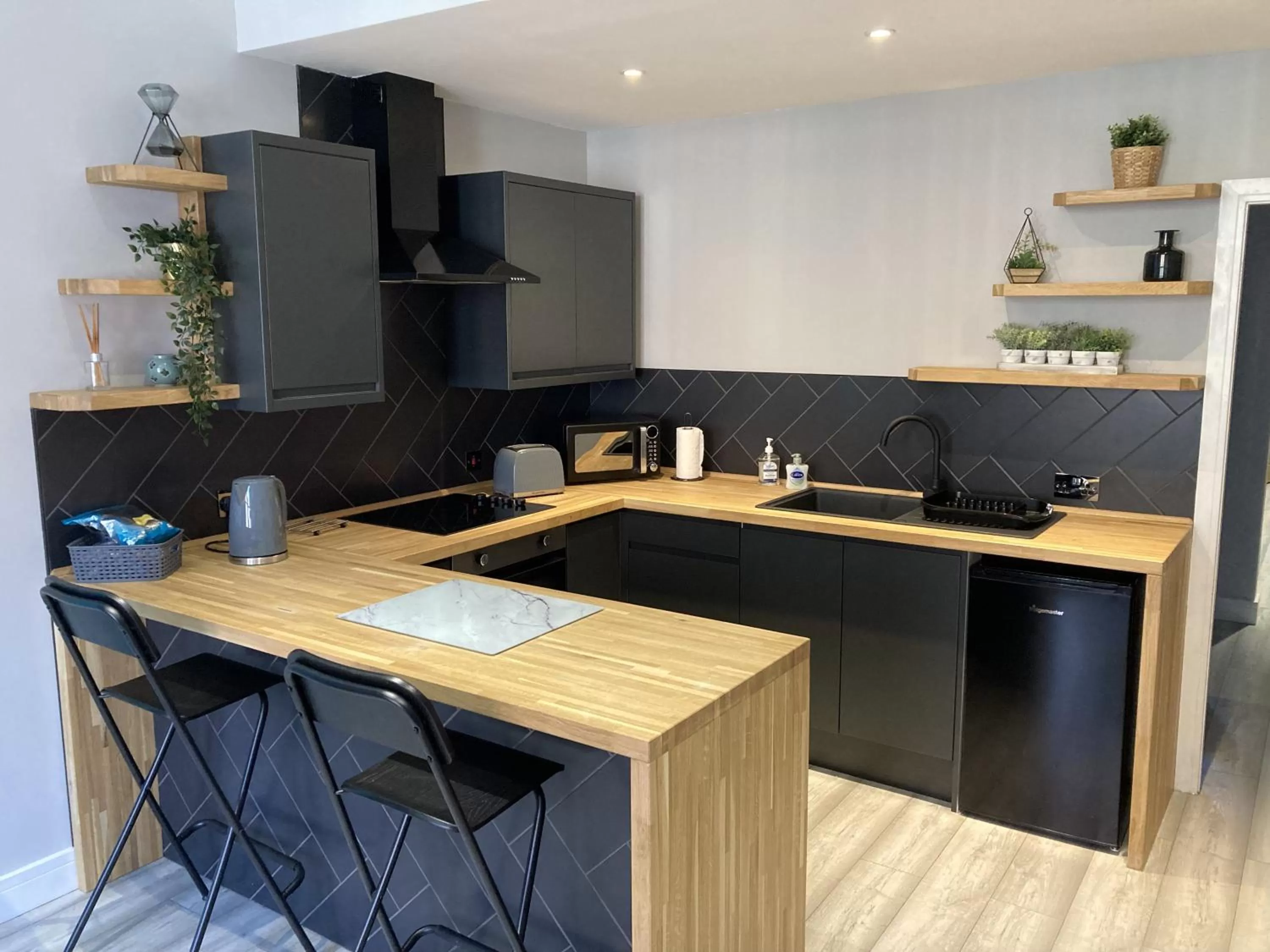 Kitchen or kitchenette, Kitchen/Kitchenette in Vibe Holiday Apartments