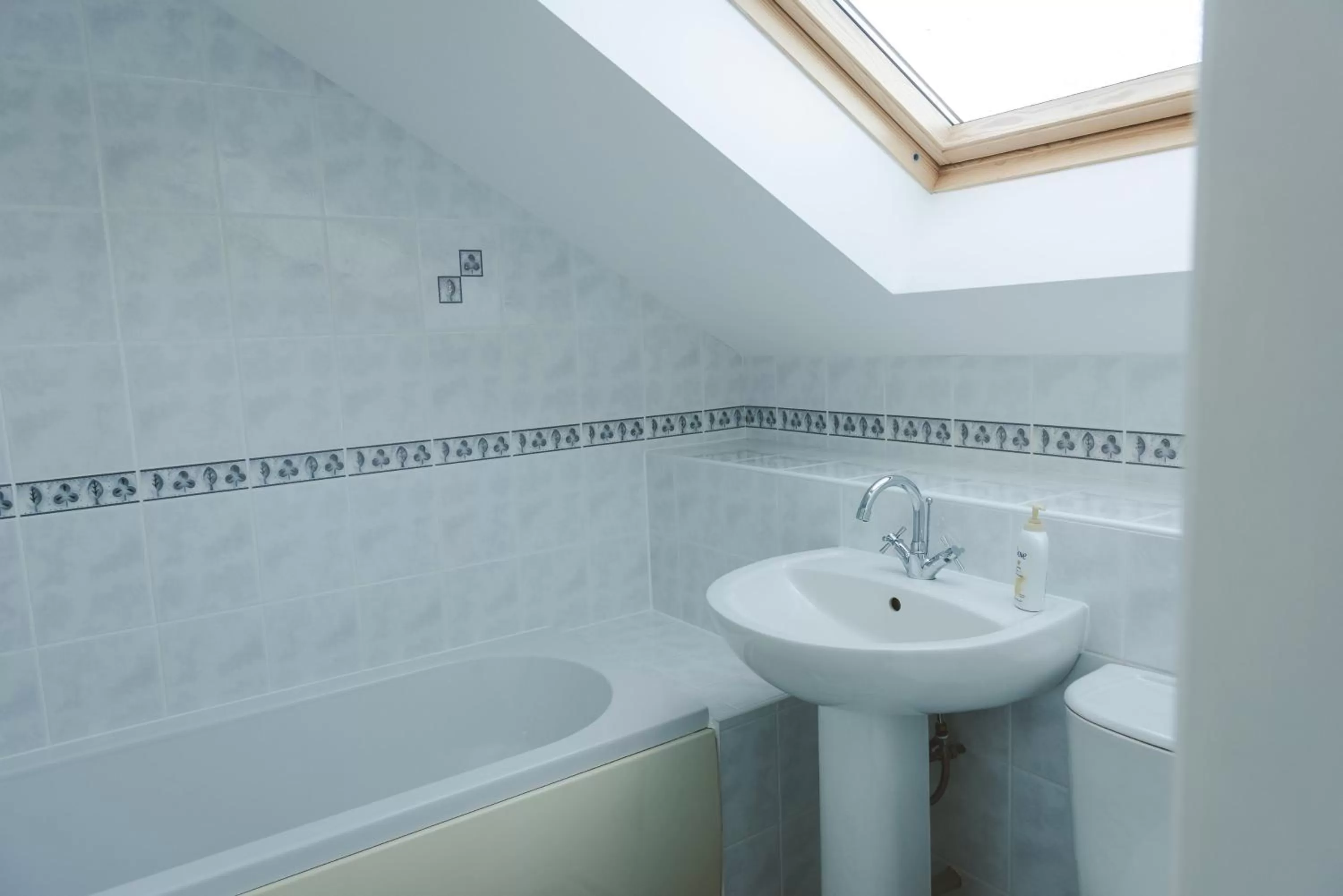 Bathroom in Clyde View B&B