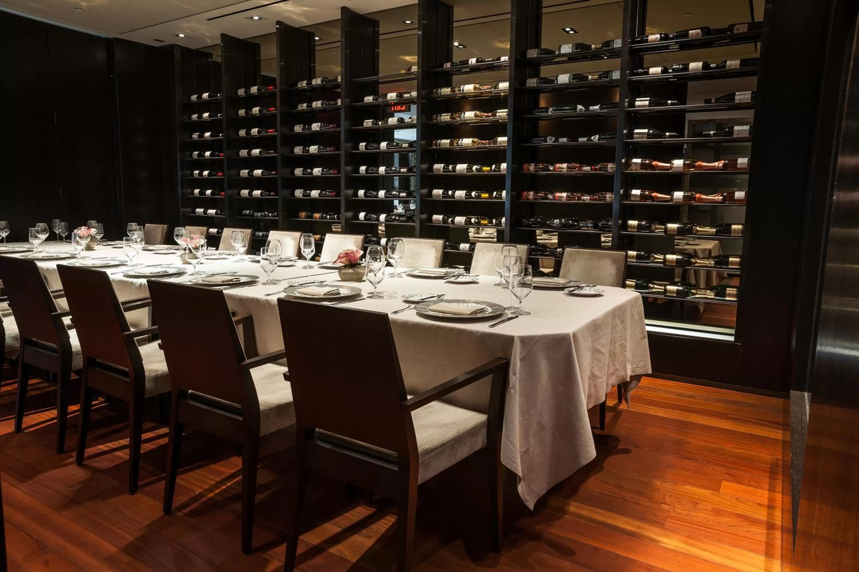 Restaurant/places to eat in The Langham, New York, Fifth Avenue