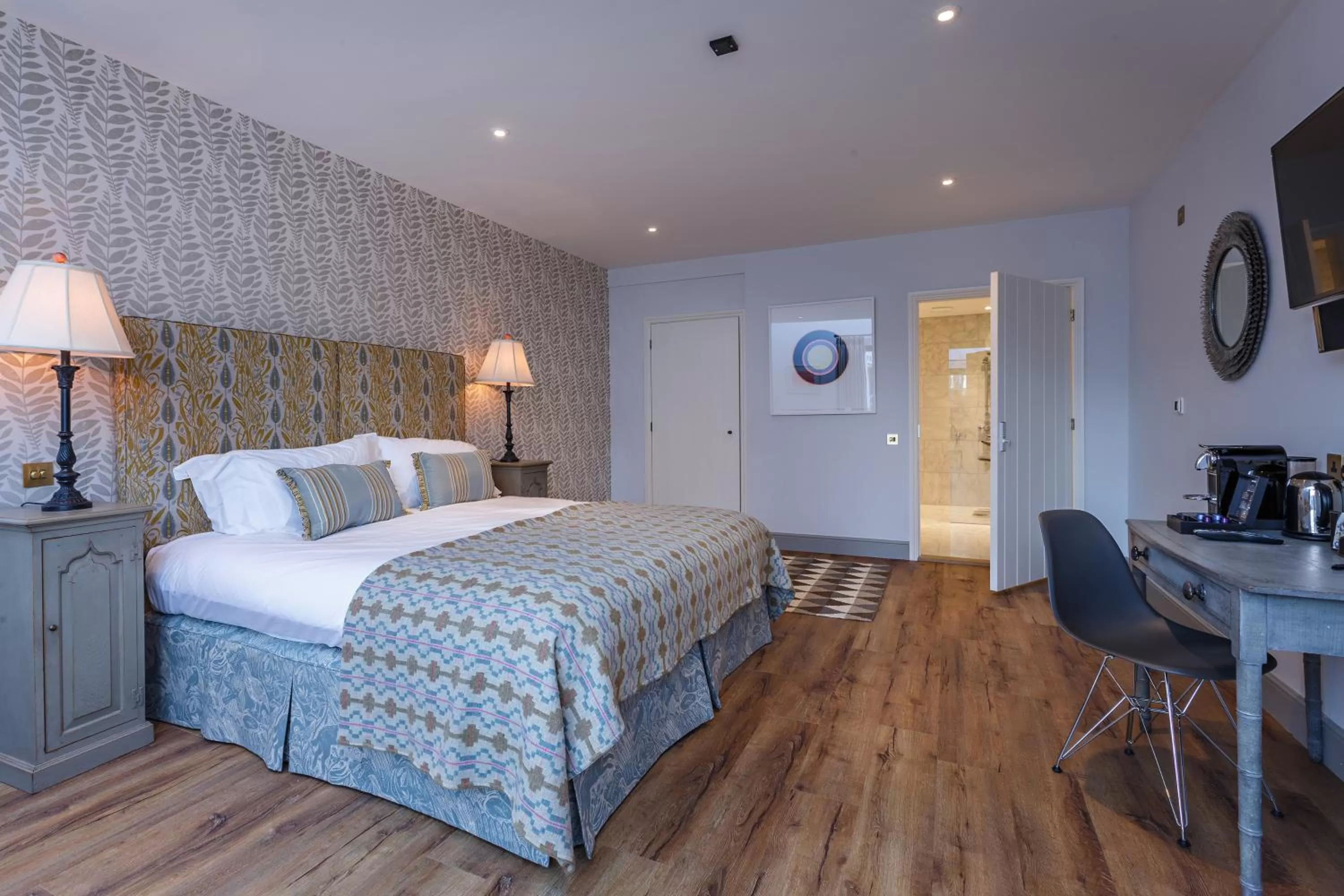 Photo of the whole room, Bed in The Assembly House in central Norwich