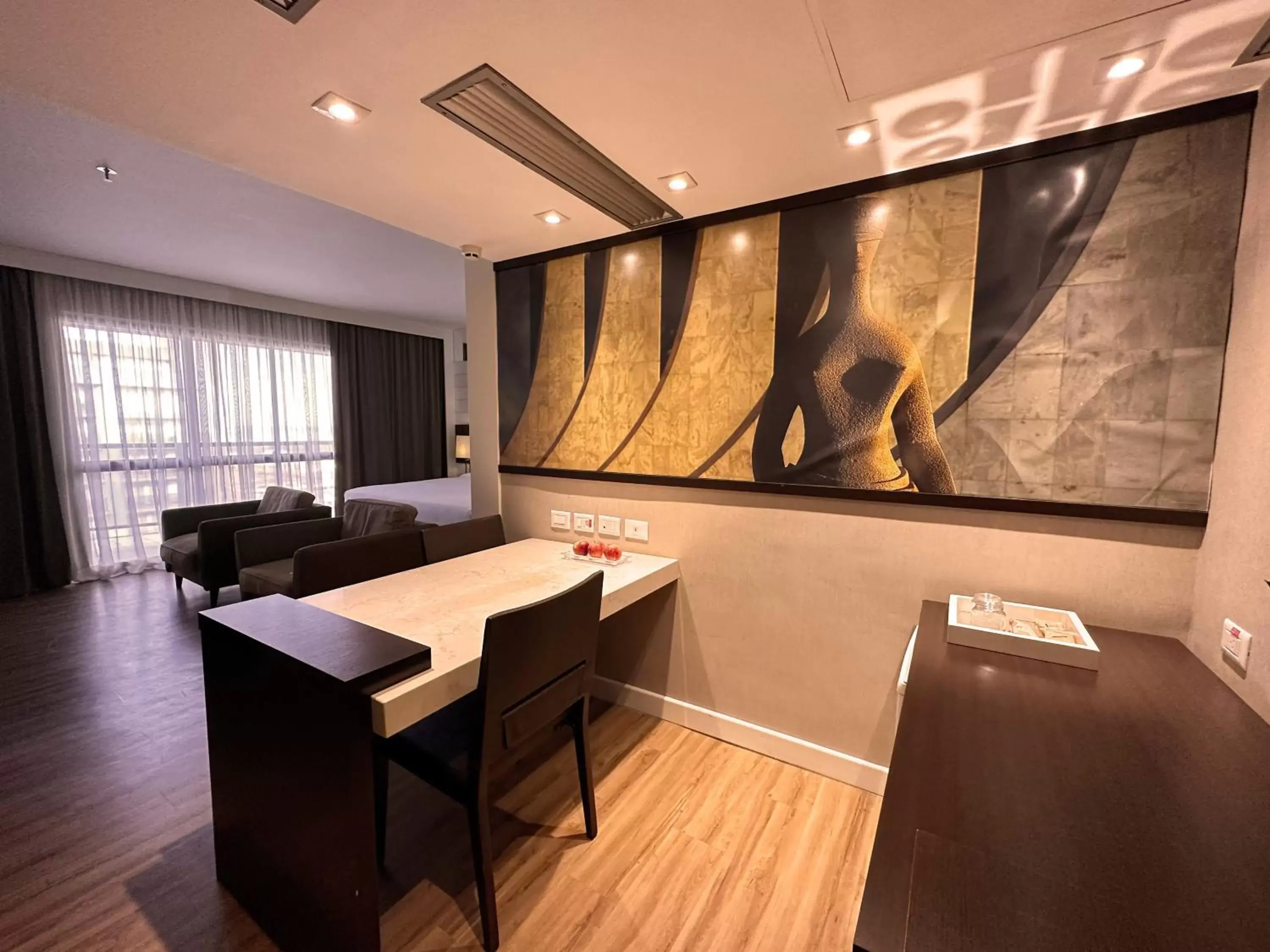 Deluxe Single Room in Kubitschek Plaza Hotel Deluxe Single Room in Kubitschek Plaza Hotel