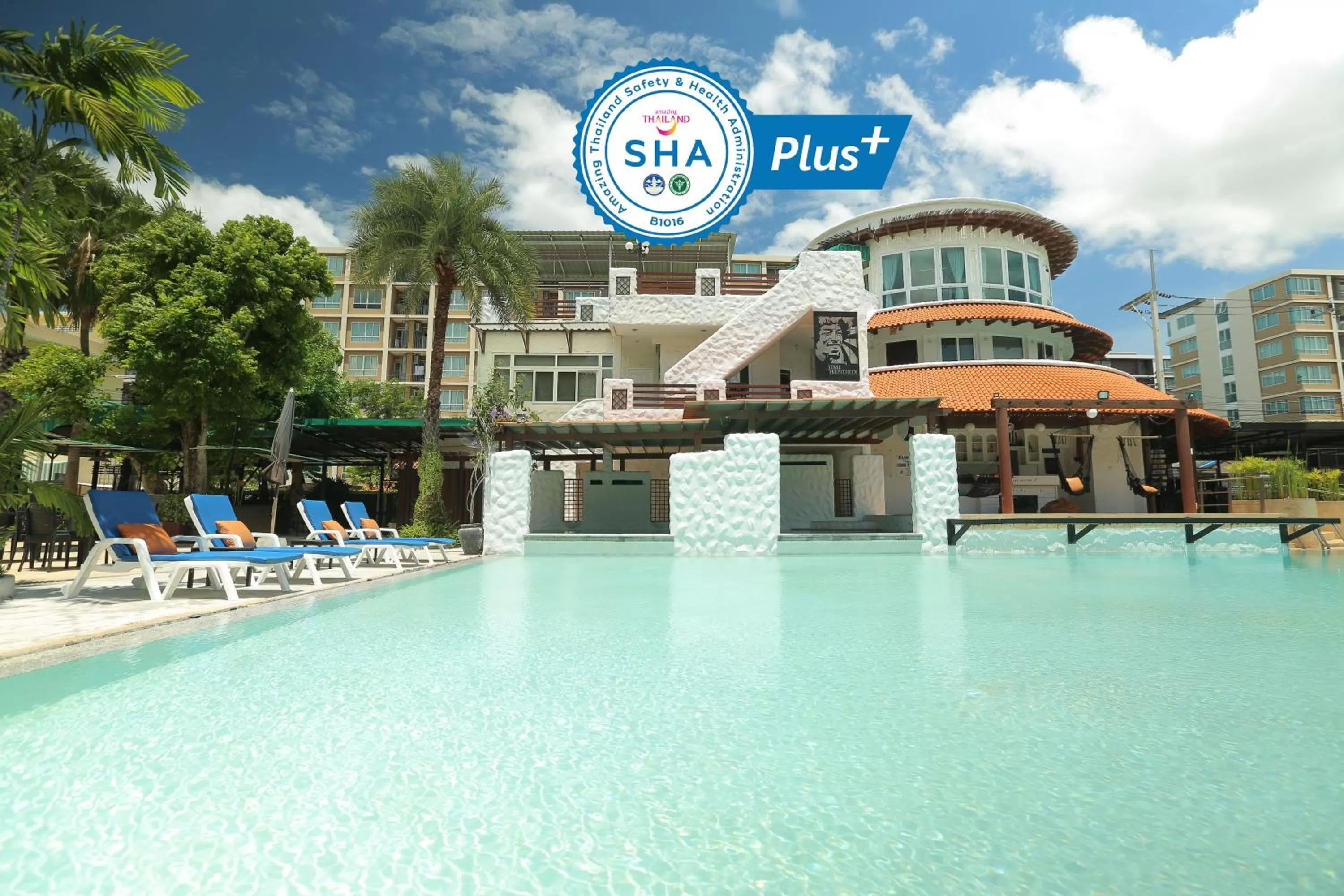 Swimming pool in My Way Hua Hin Music Hotel SHA Extra Plus