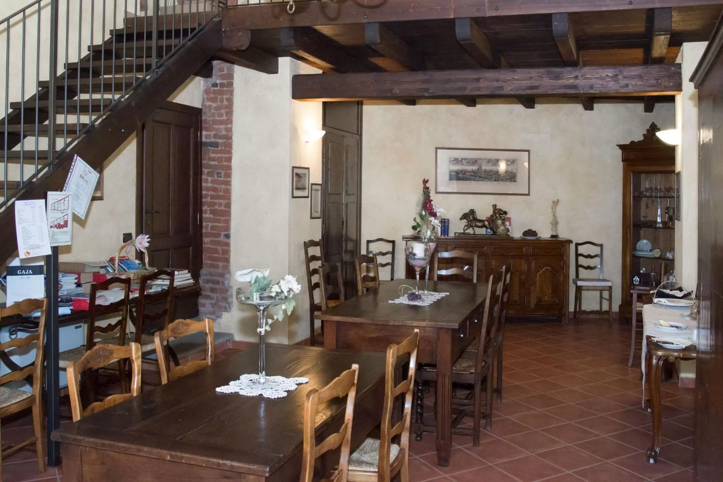 Restaurant/places to eat in Casa Del Grande Vecchio