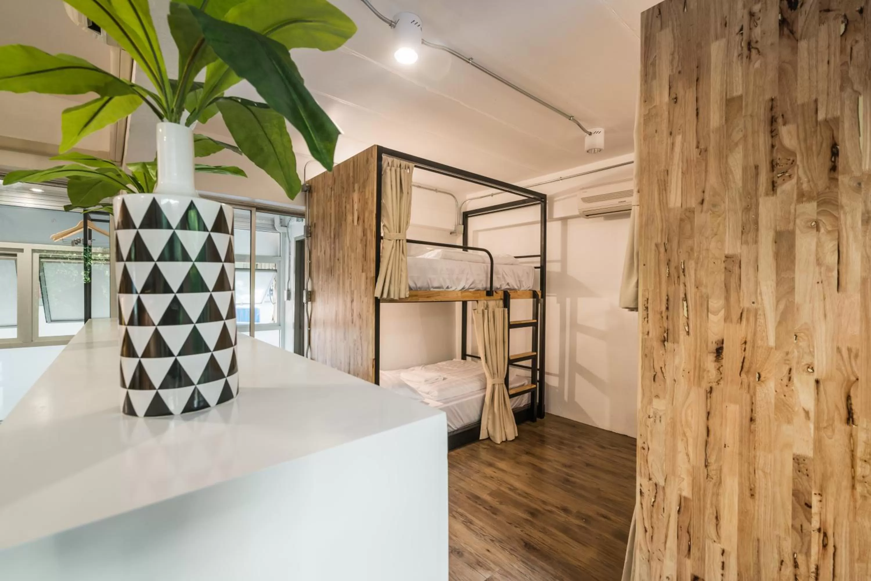 Bed in Your Space Hotel Prasingh