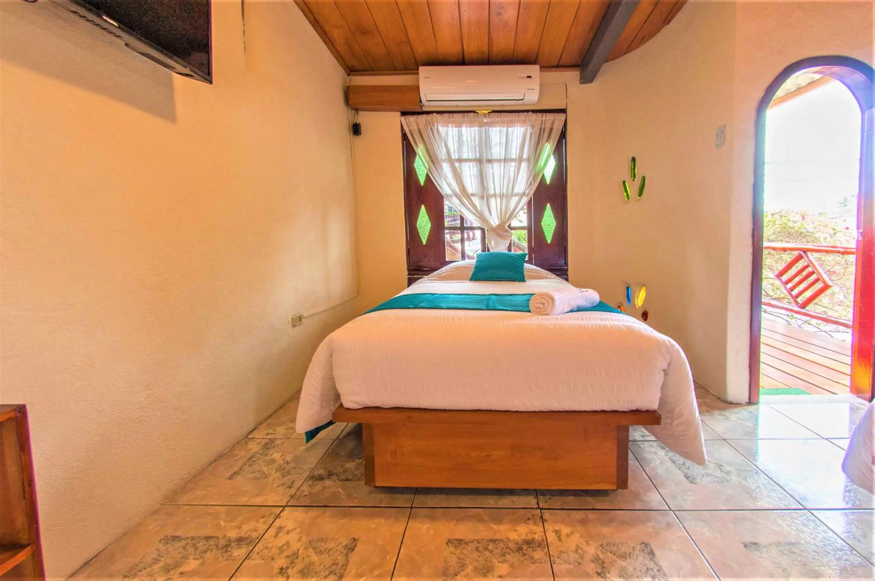 Bedroom, Bed in Casa del Lago Lodging House