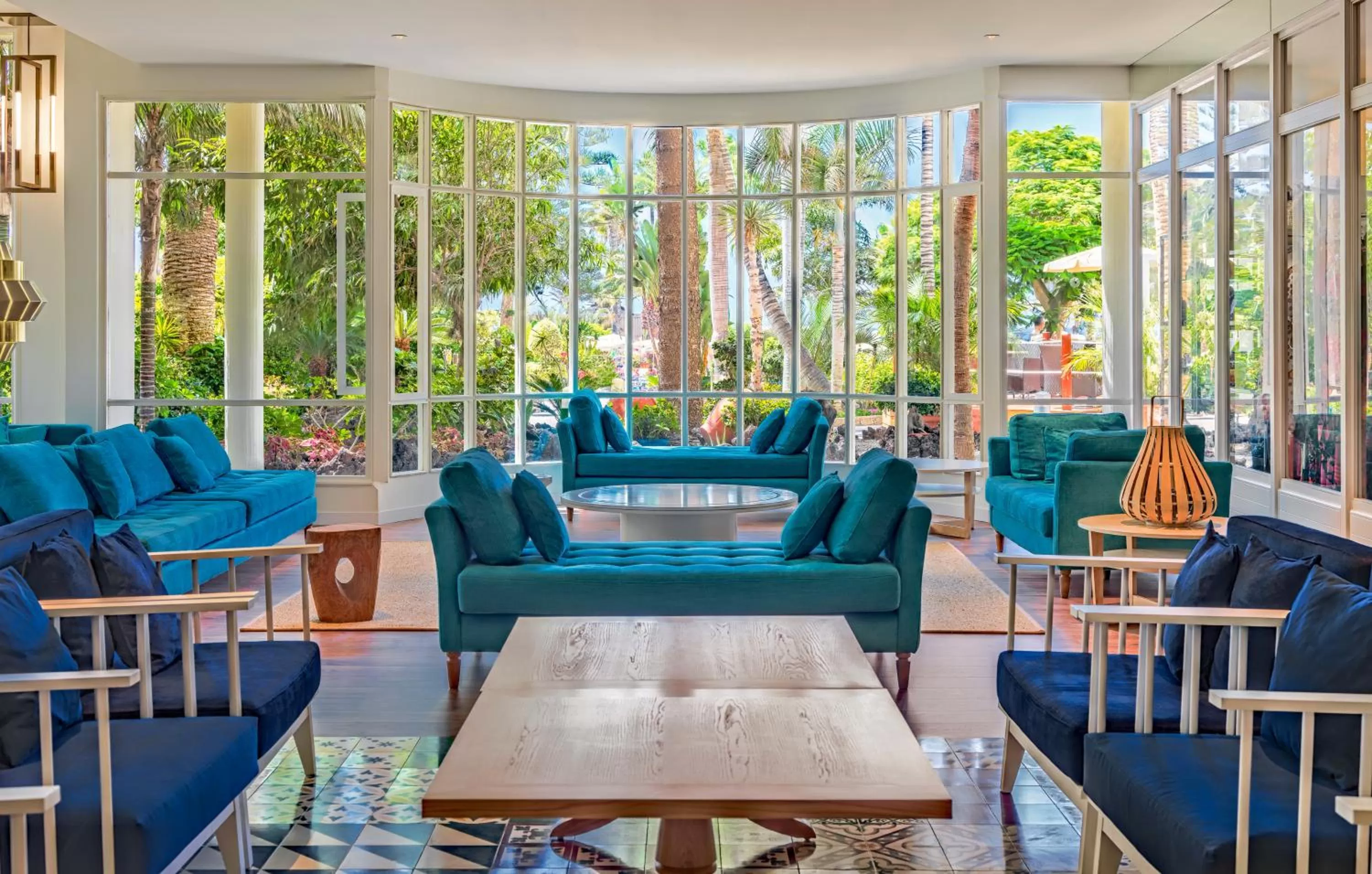 Lobby or reception in H10 Las Palmeras