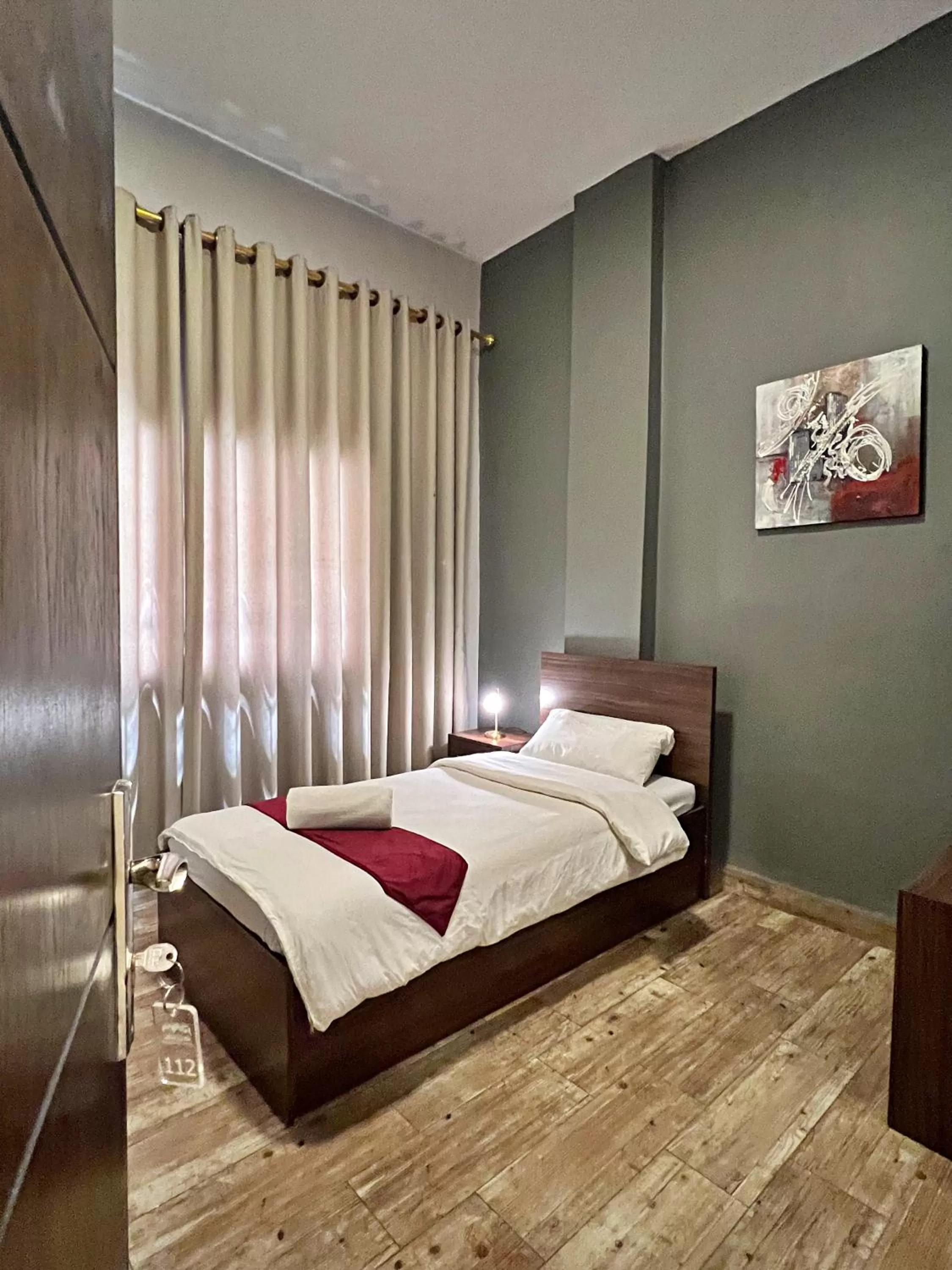 Single Room in The Sydney Hotel