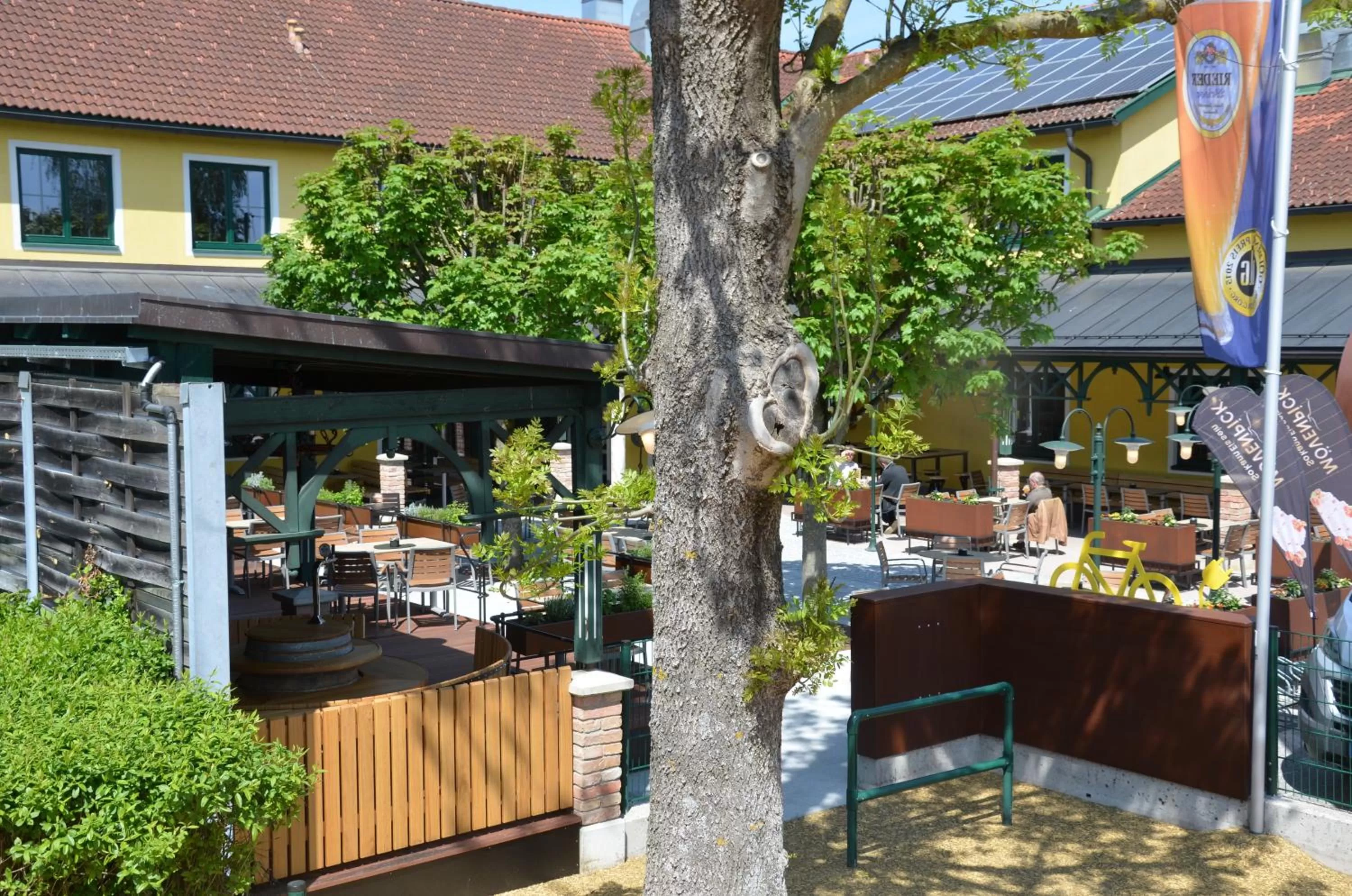 Garden in Thalinger Hof