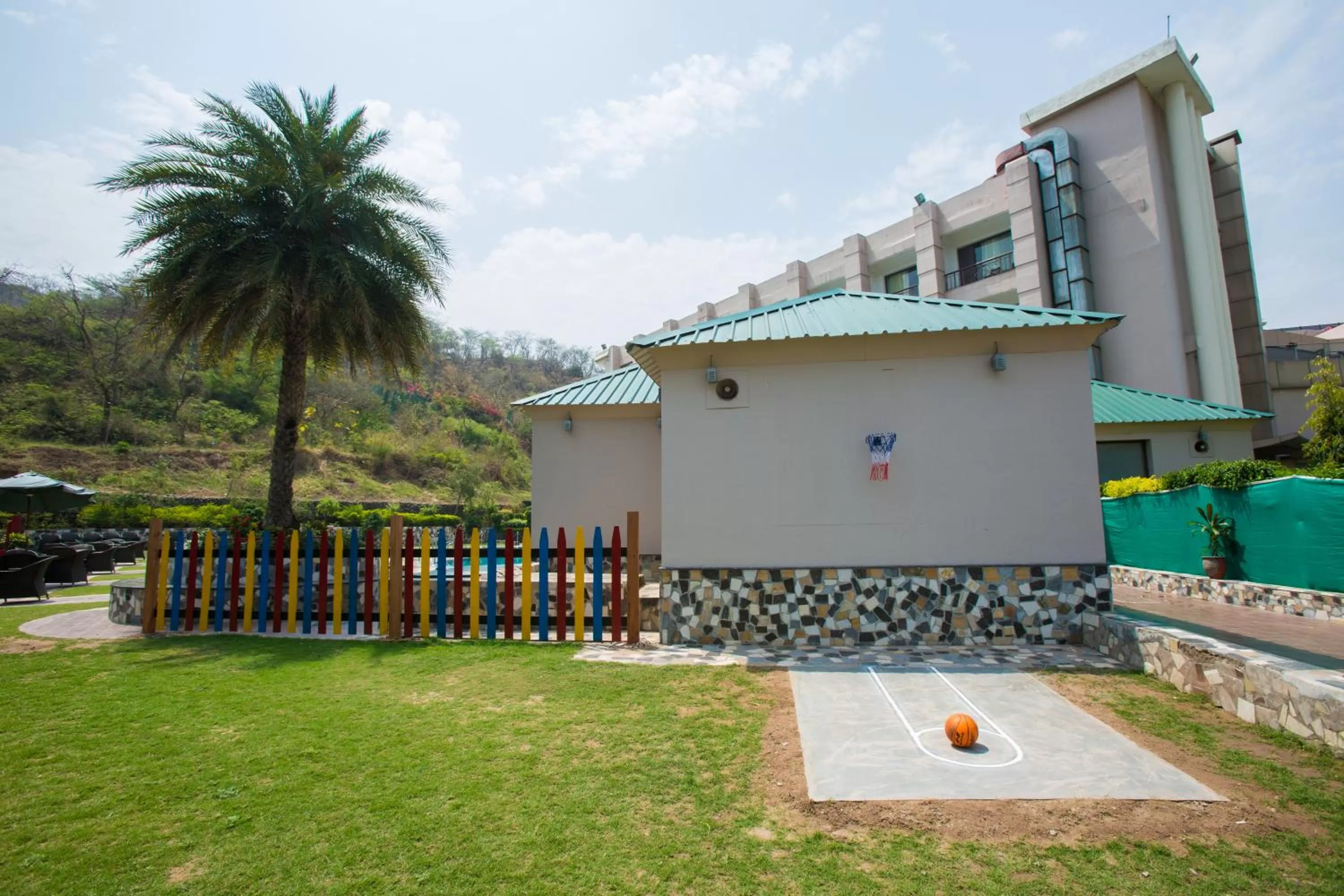 Property building in Golden Tulip Chandigarh, Panchkula