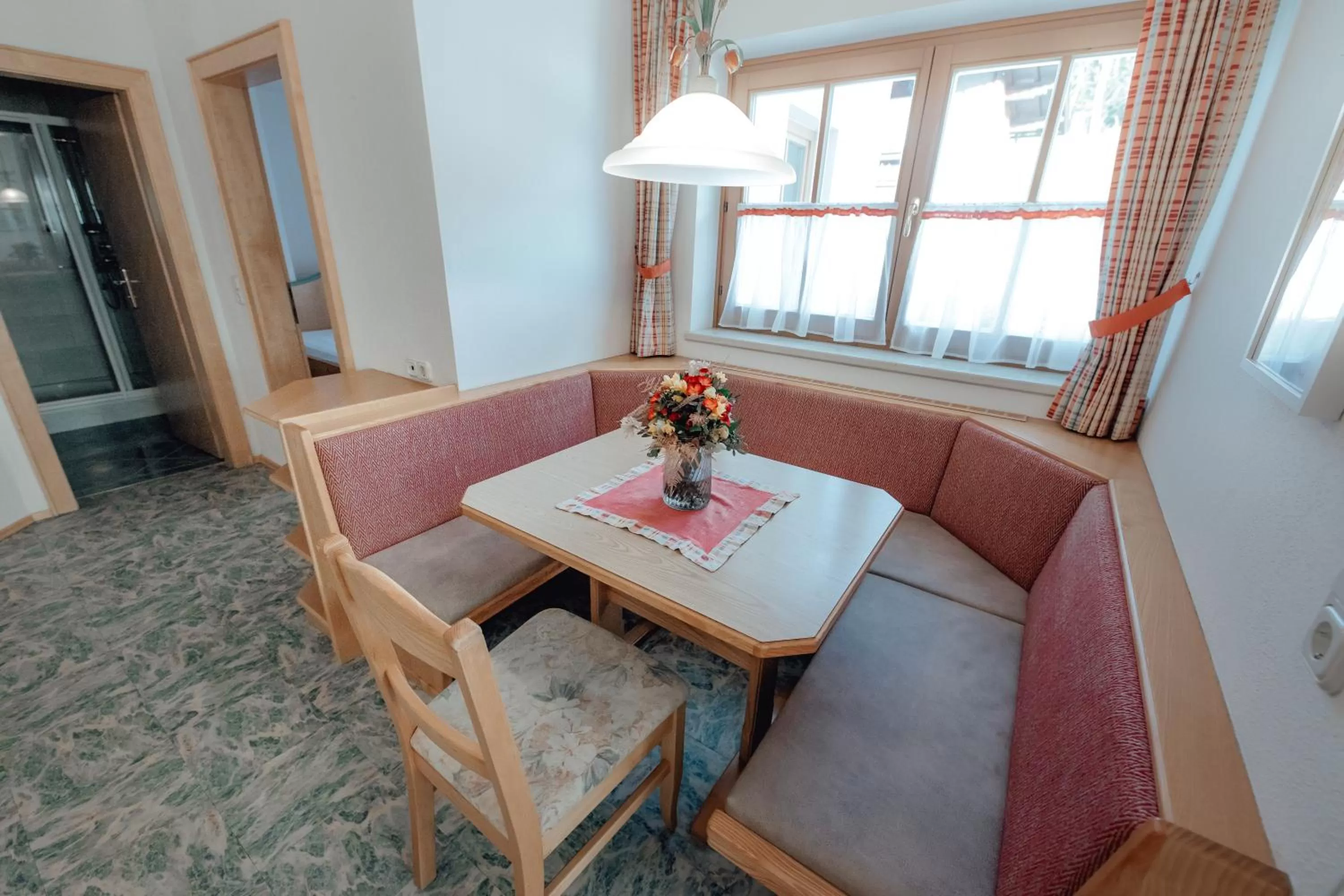 Seating area in Zimmer & Ferienwohnungen Dandler