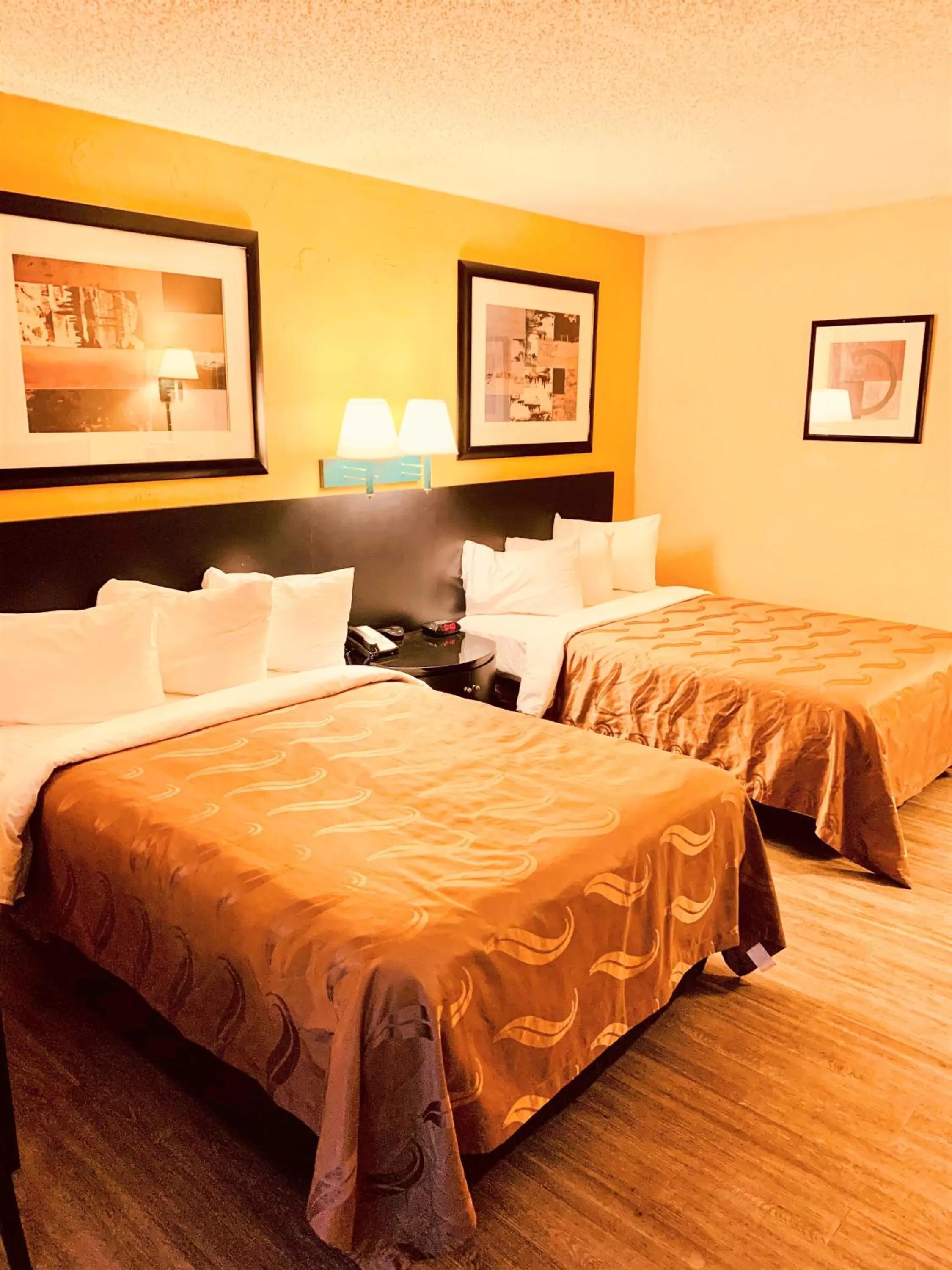 Bed in Baymont by Wyndham Front Royal Near Shenandoah National Park