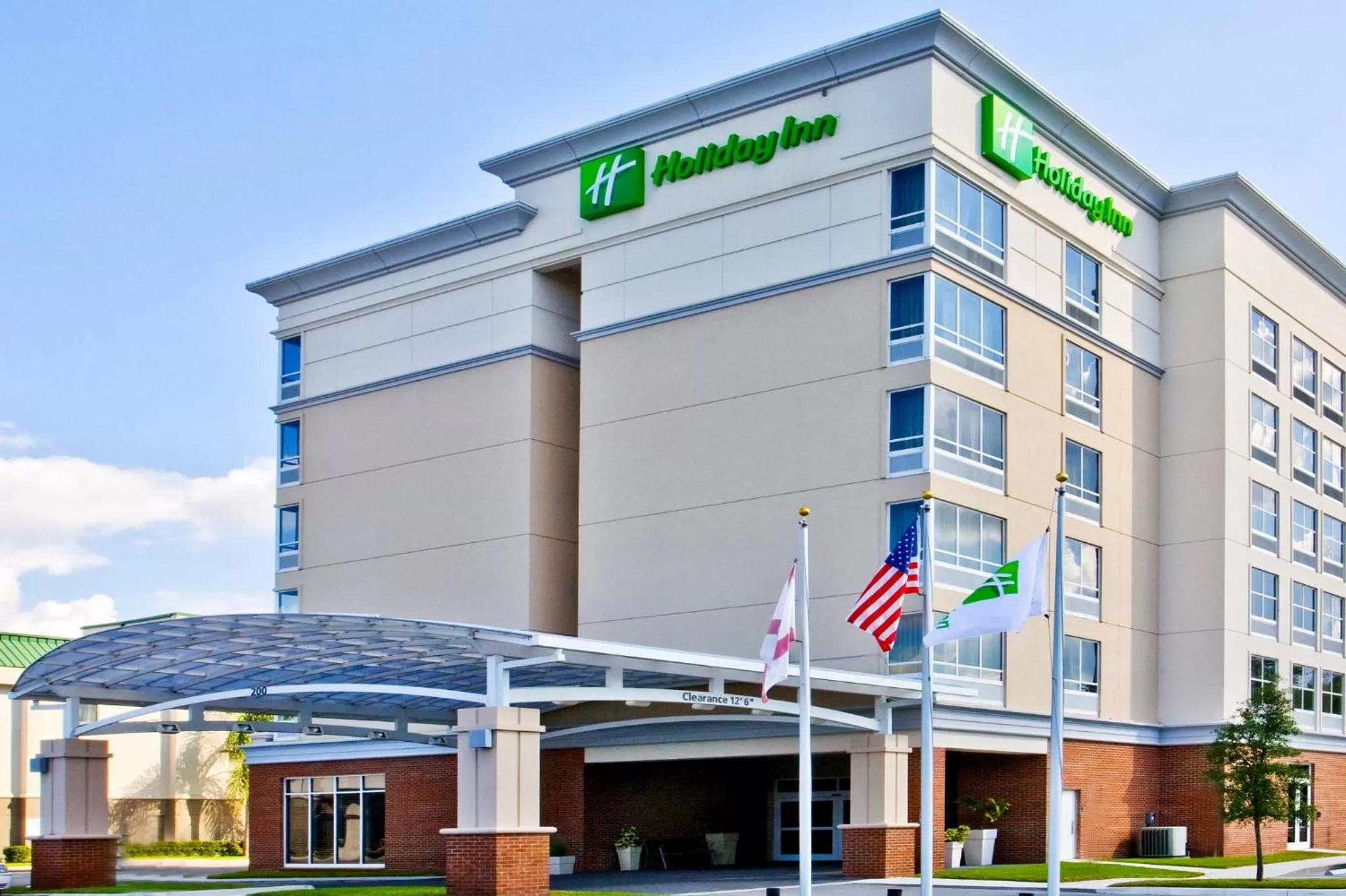 Property building in Holiday Inn Winter Haven by IHG