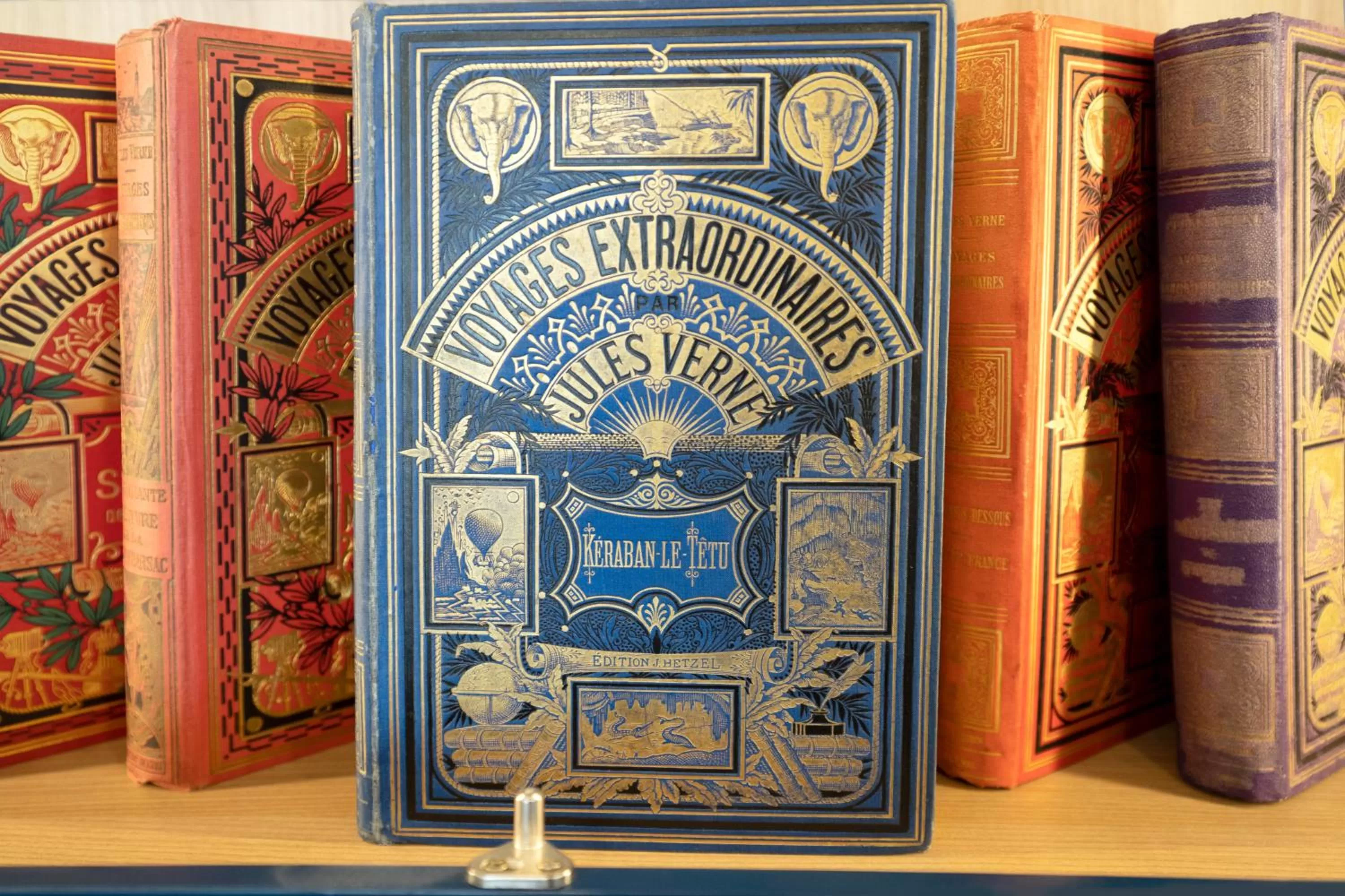 Library in Hôtel Jules Verne Biarritz