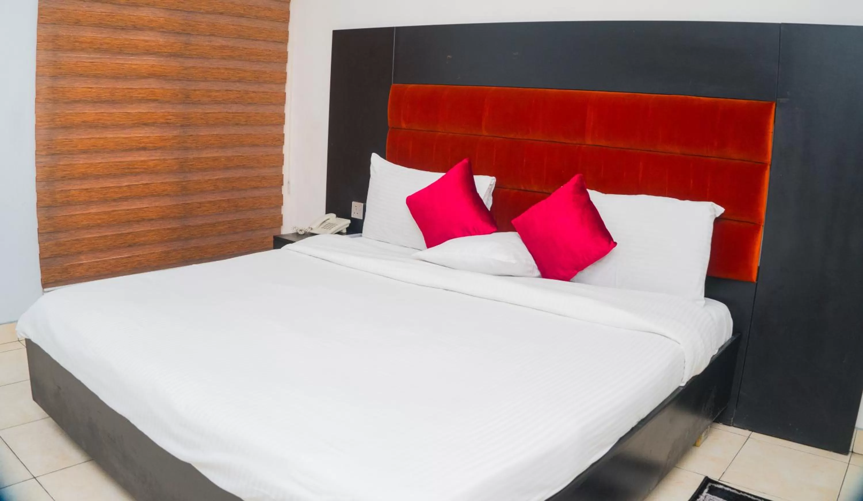 Bed in 1804 Boutique Hotel