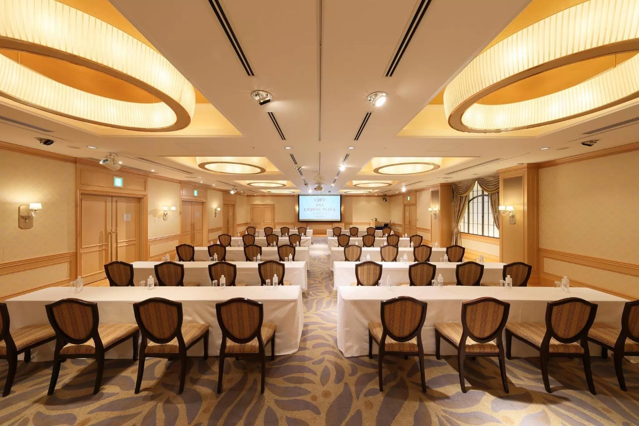 Meeting/conference room in ANA Crowne Plaza Narita by IHG