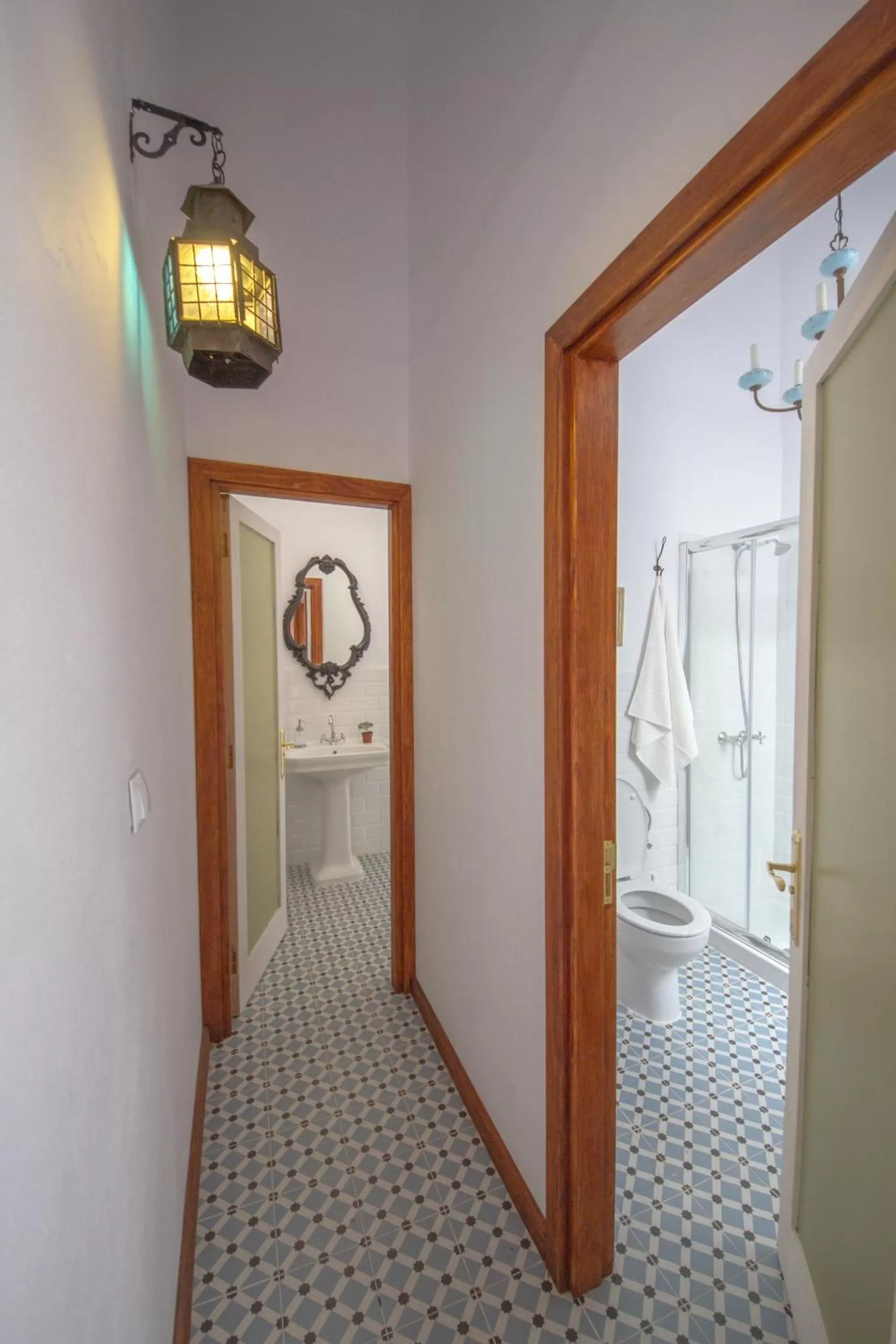 Shower in Aminta Home