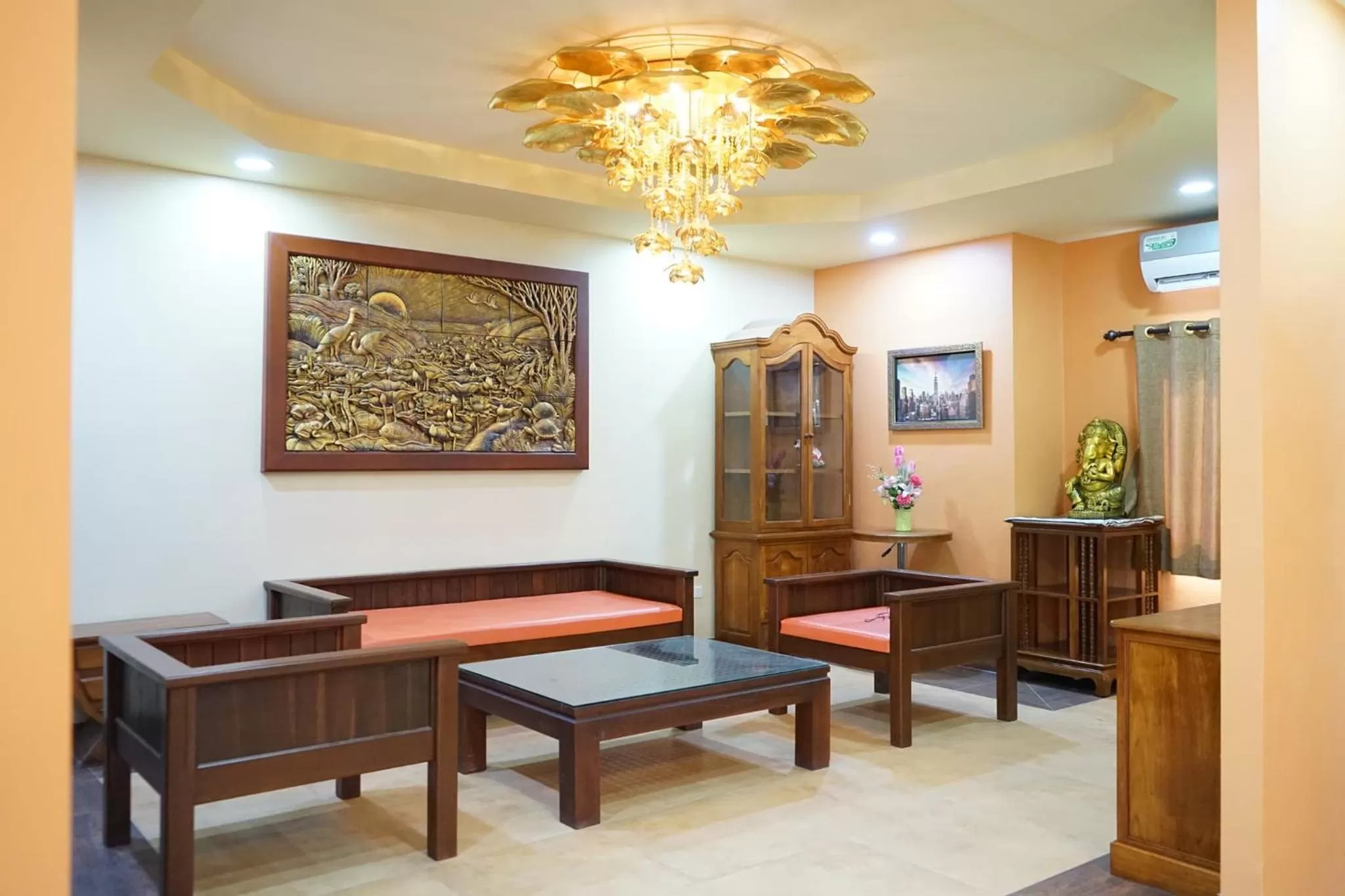 Communal lounge/ TV room in SK Resort Pattaya