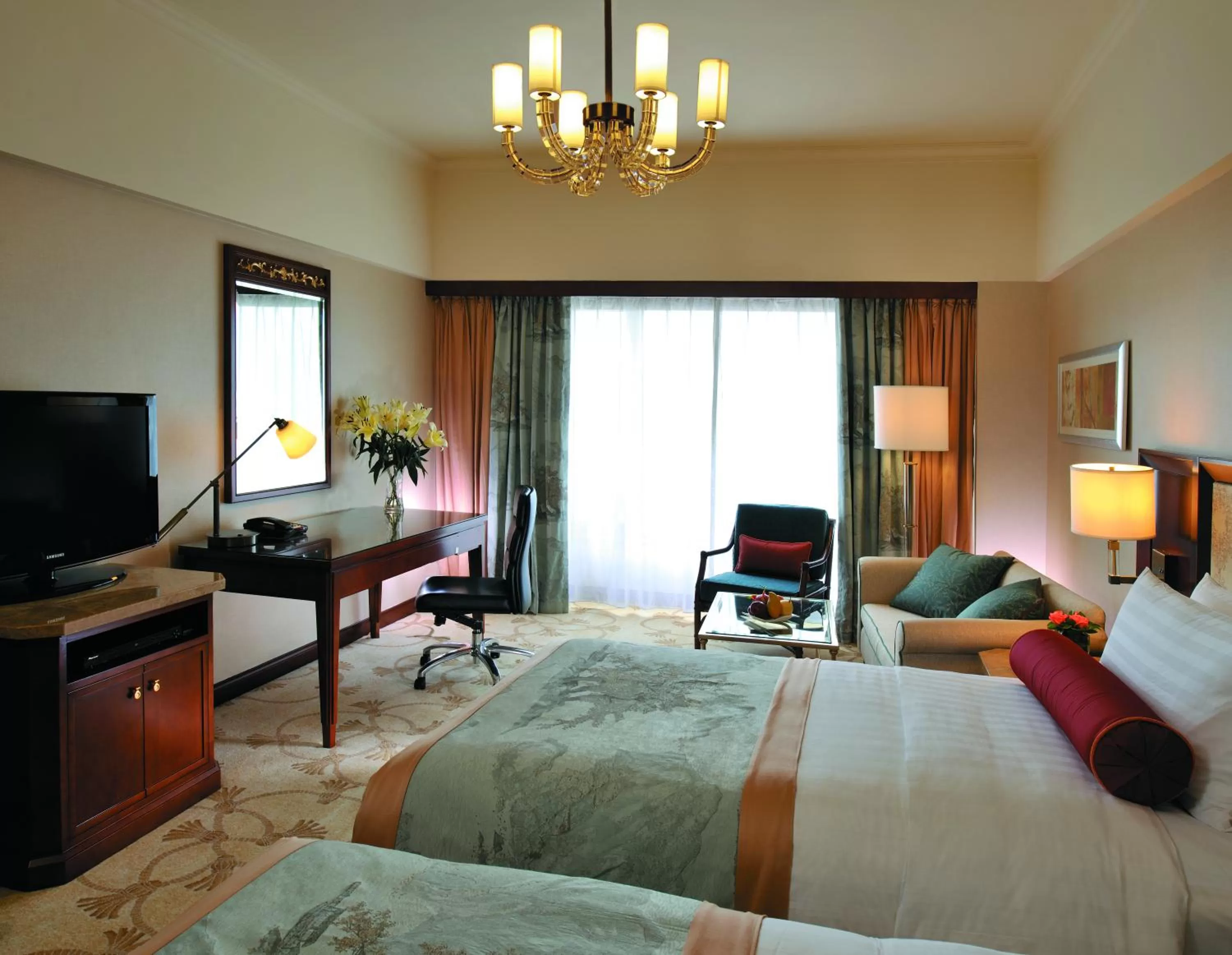 Bedroom, Bed in Shangri-La Beihai