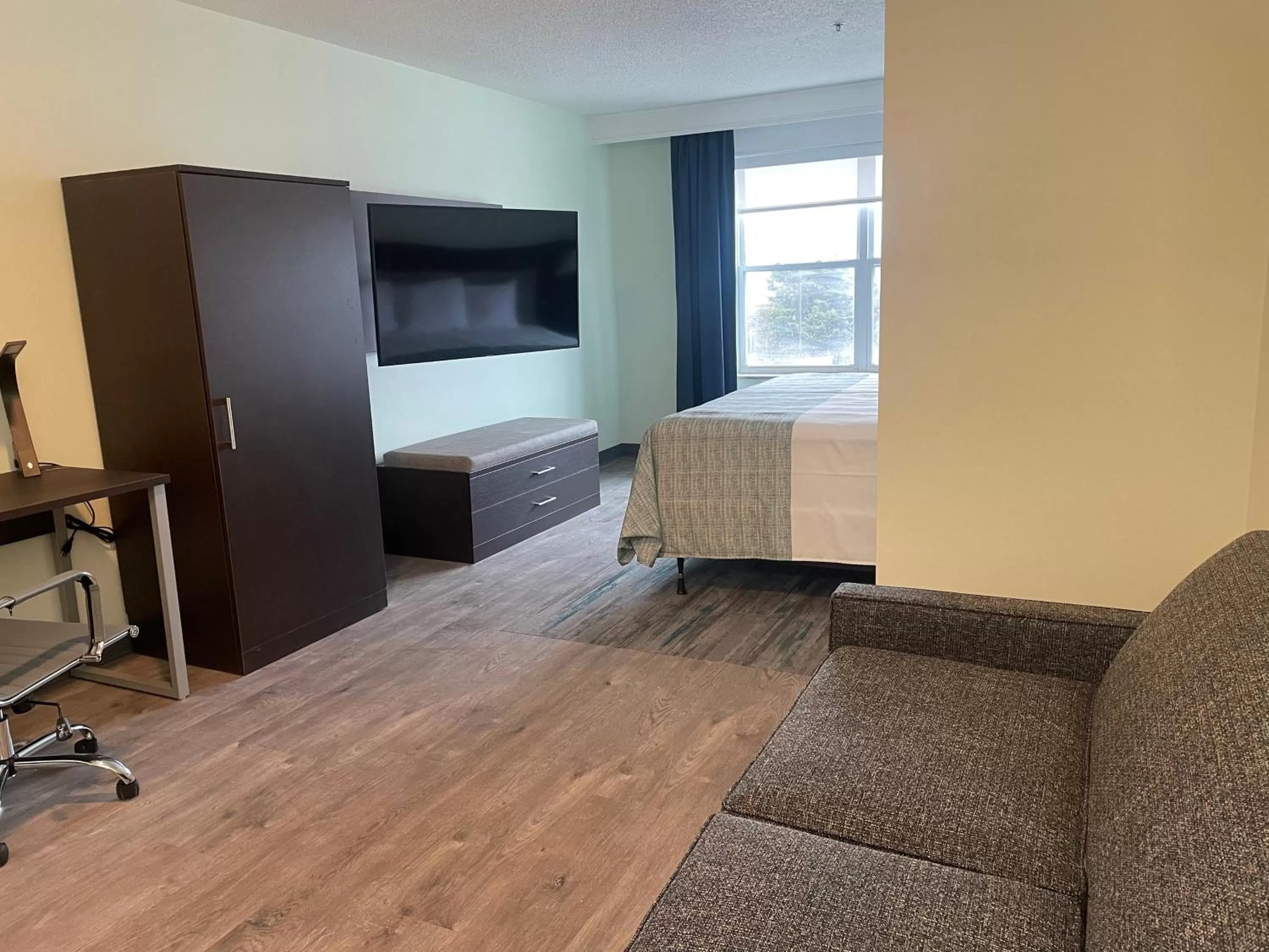 Bed in Wingate by Wyndham Waldorf - Washington DC Area