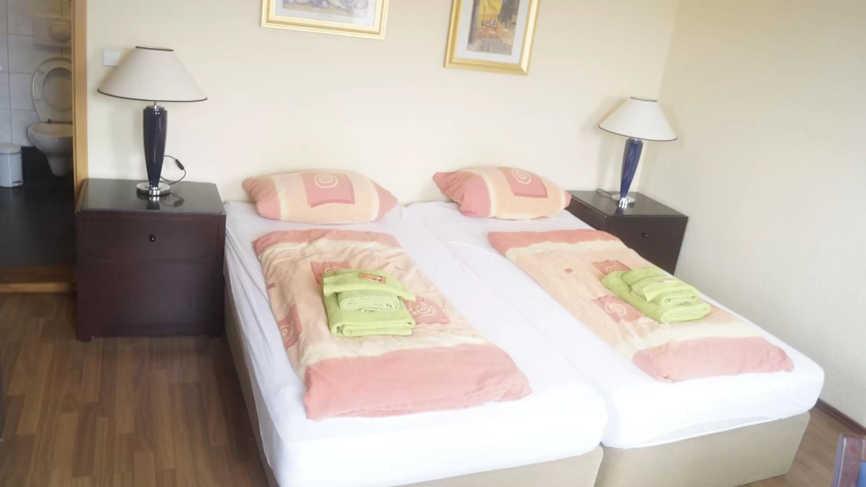 Bedroom in Zum Landhaus Dannenbüttel