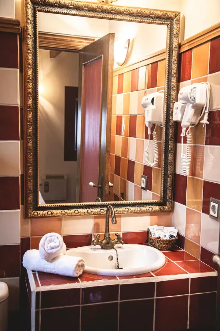 Bathroom in Posada Cicero