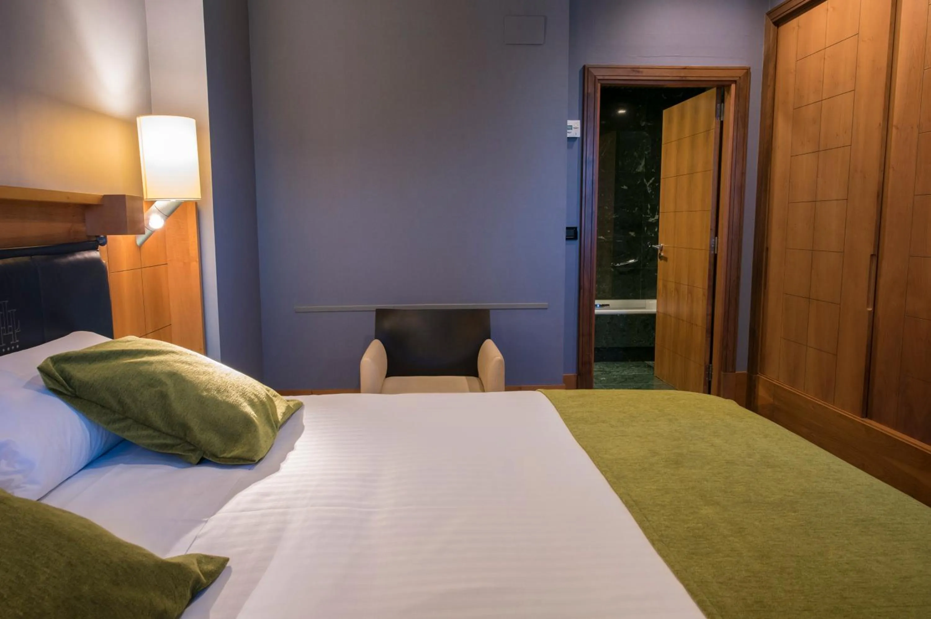 Bed in Gran Hotel Lakua