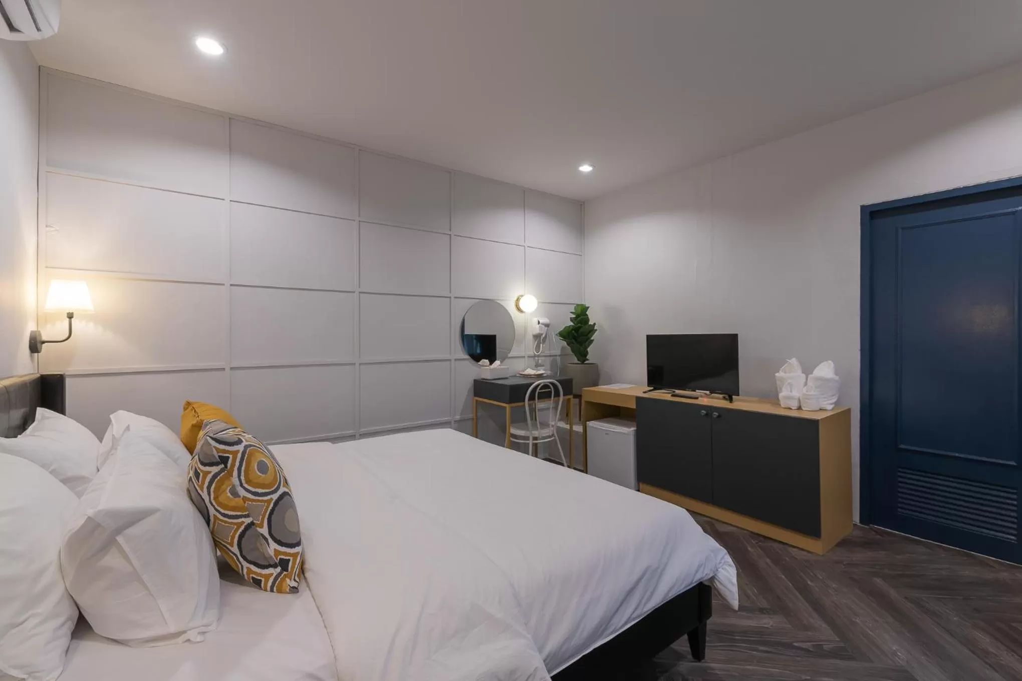 Bed in The Mellow Pillow Hotel @ Chiang Mai Gate