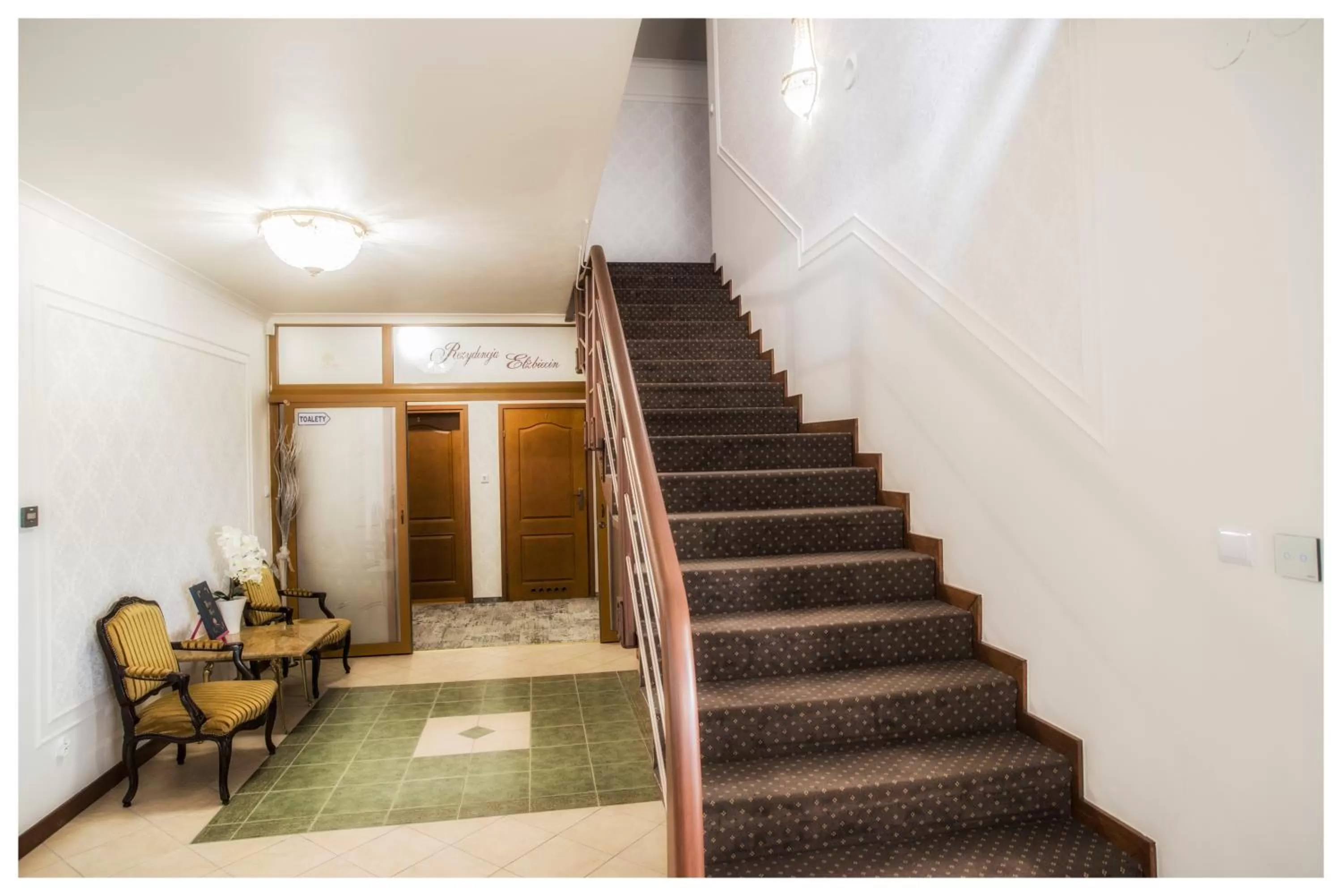 Lobby or reception in Rezydencja Elżbiecin
