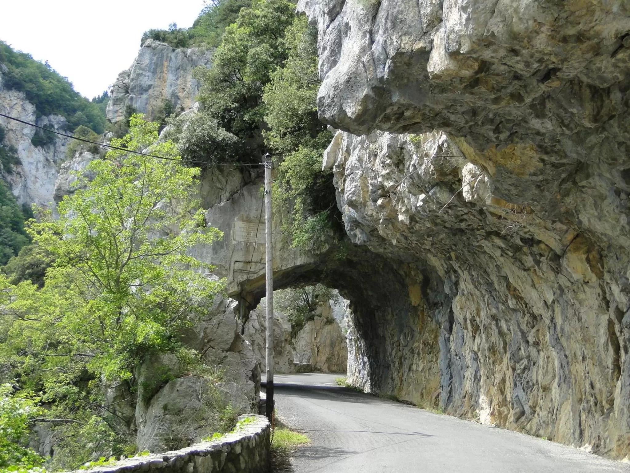 Area and facilities in Hôtel Restaurant Mas Le Châtelet