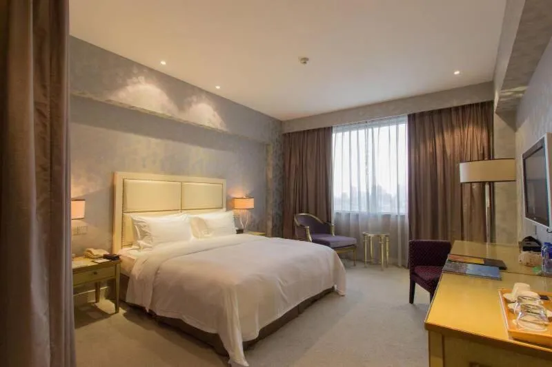 Mainland Chinese Citizens - Standard Queen Room in Hiyet Oriental Hotel