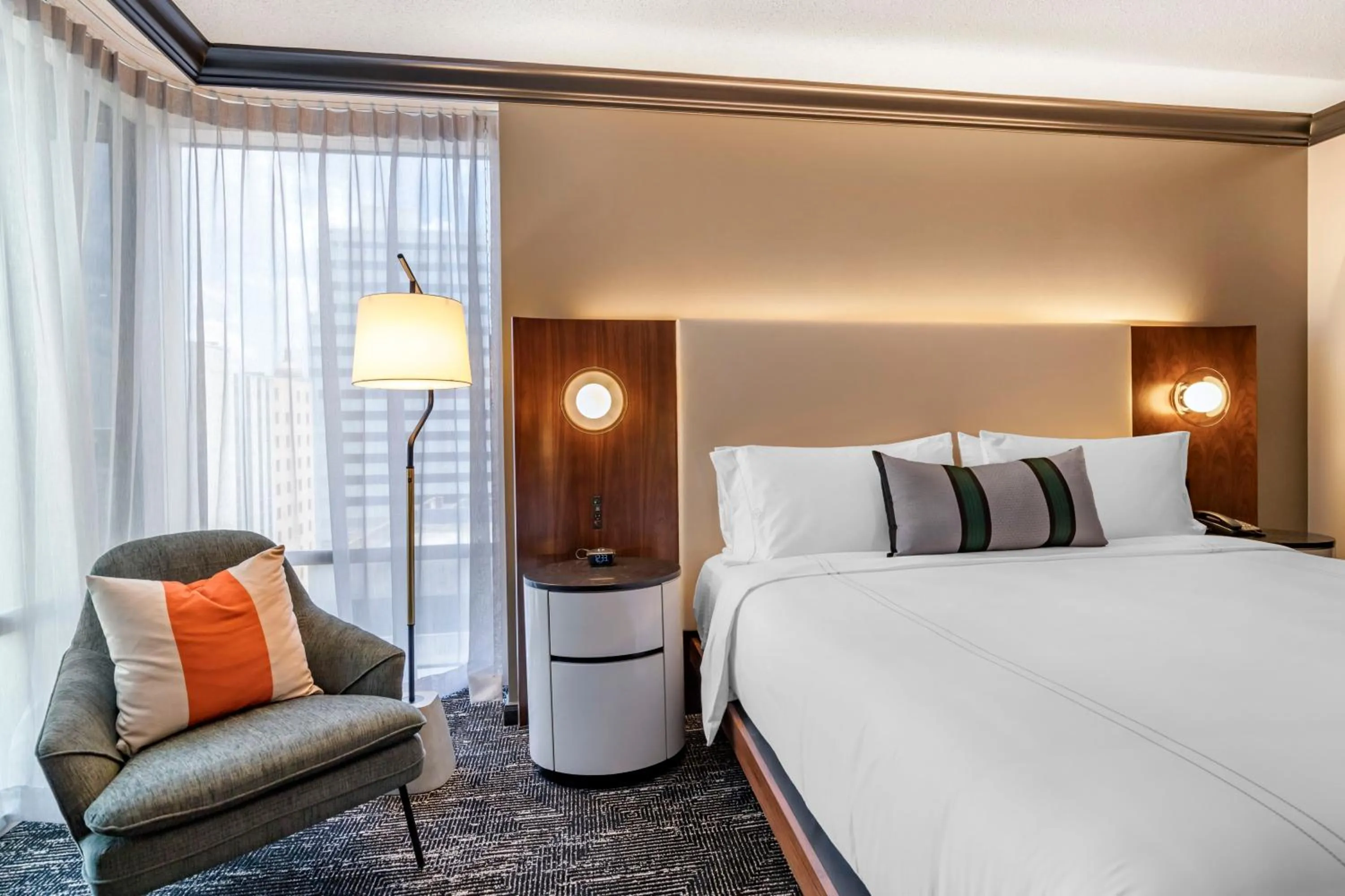 Photo of the whole room, Bed in Omni Austin Hotel Downtown