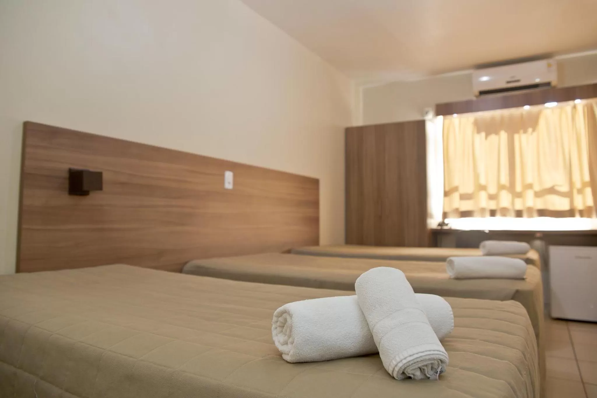 Photo of the whole room, Bed in Vallér Montanha Hotel